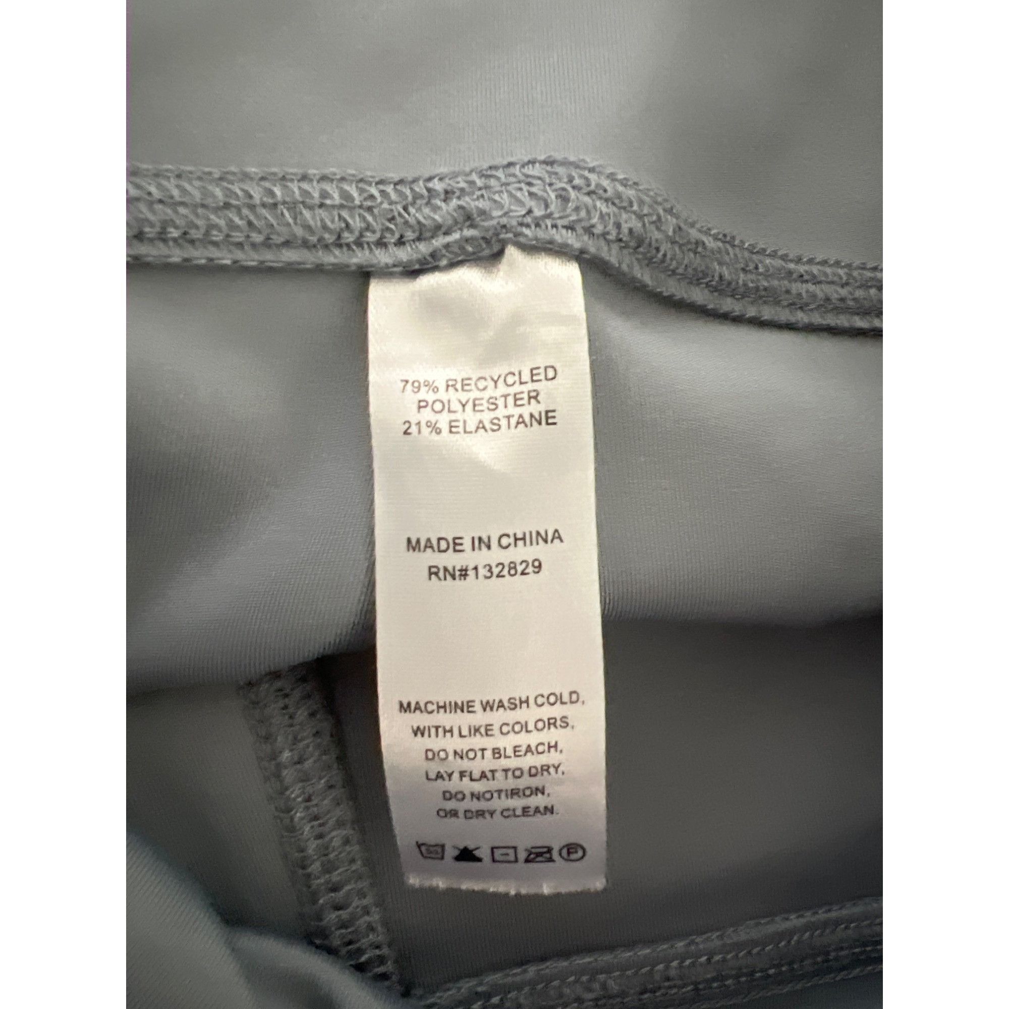 REVOLVE WellBeing + BeingWell Flowwell Callista 4" Shorts In Windy G Size 30" / US 8 / IT 44 - 8 Thumbnail