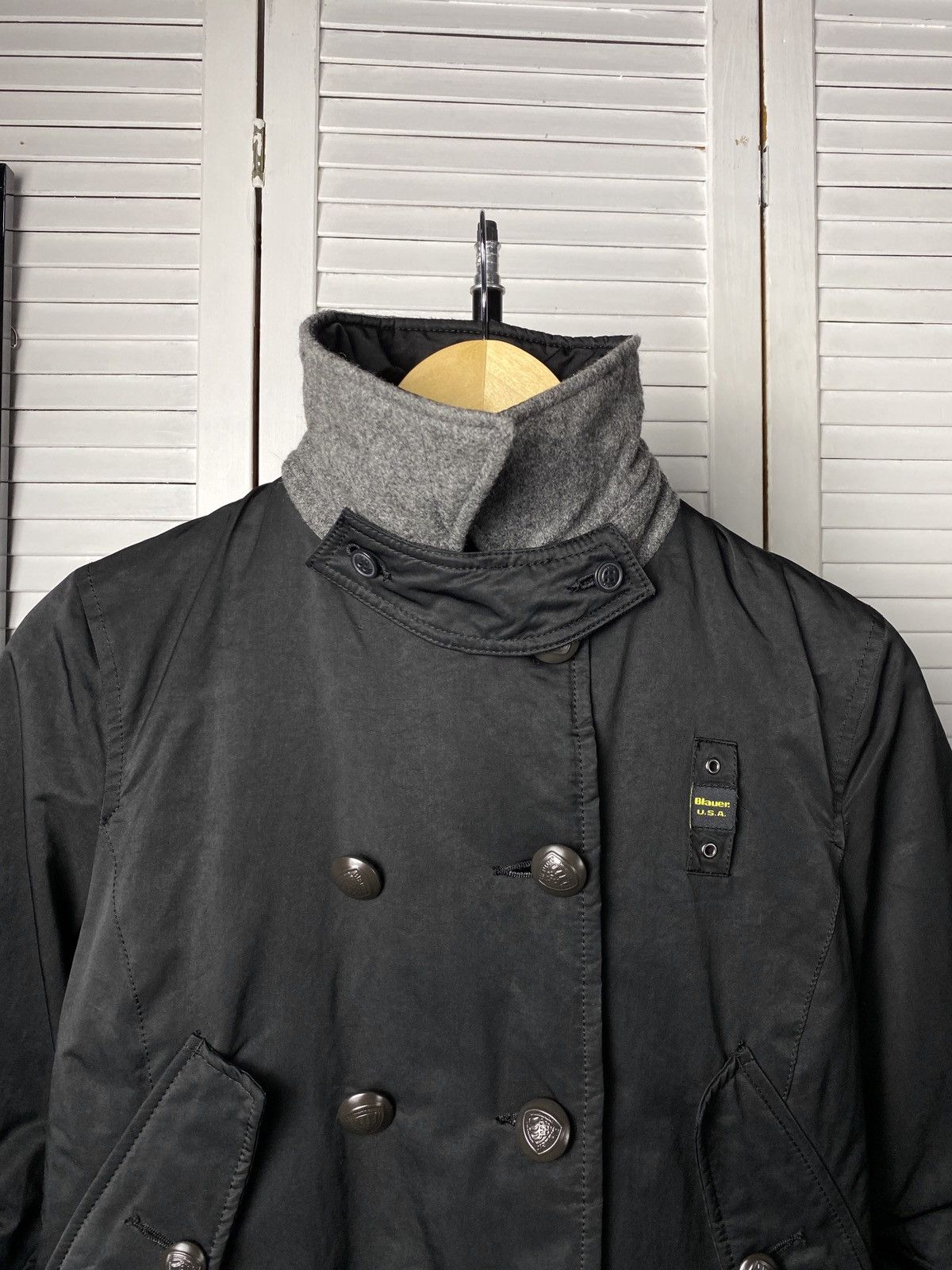 Eddie Bauer × Vintage Vintage Blauer USA Double Breasted Cropped Nylon Jacket Size L / US 10 / IT 46 - 12 Thumbnail