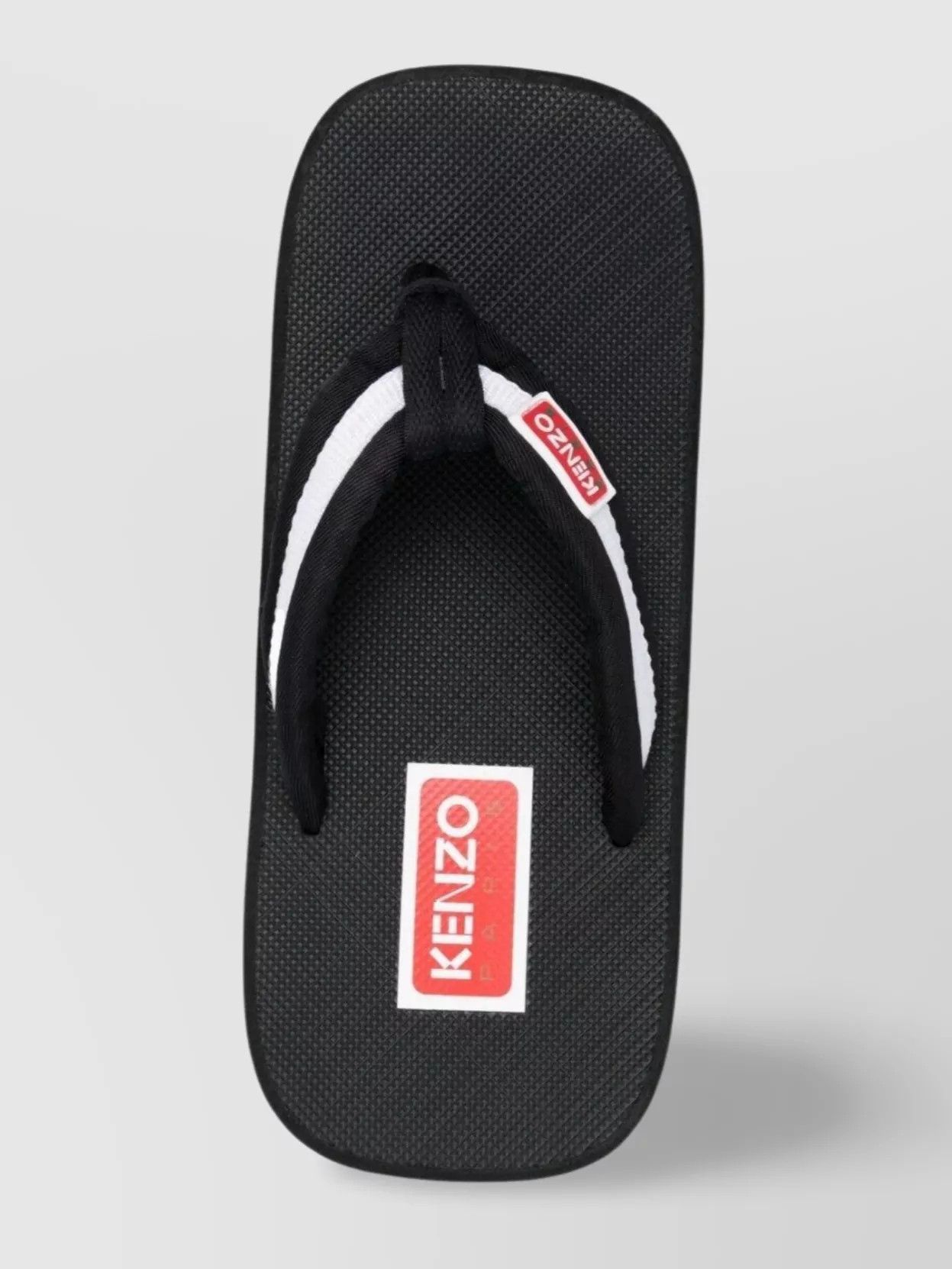 o1y1025 Slippers in Black/White