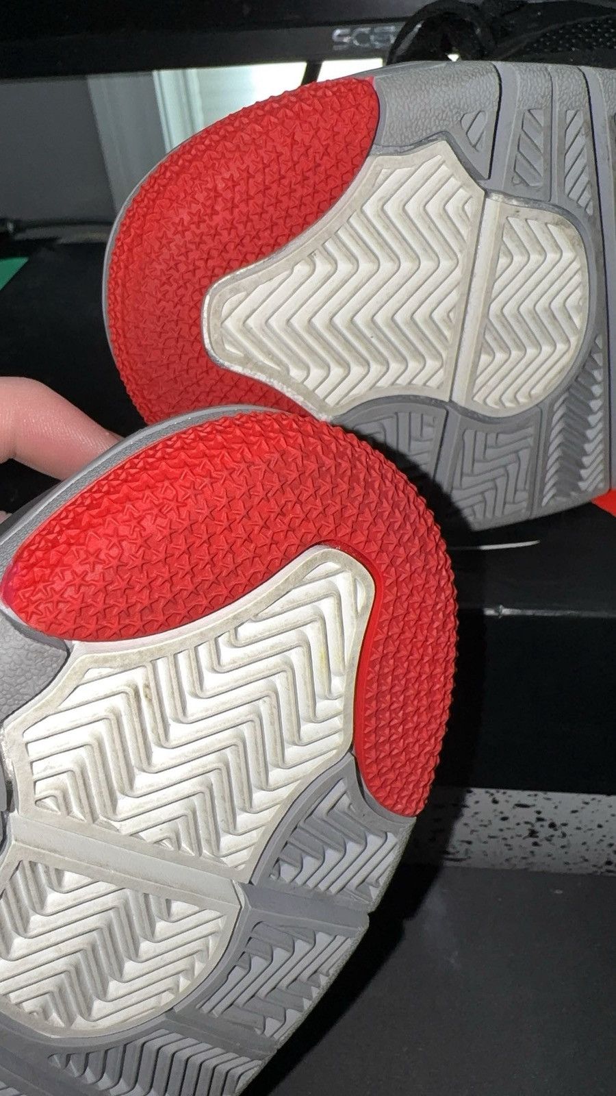 Jordan Brand Jordan 4 breds 2019 Size US 9 / EU 42 - 6 Thumbnail
