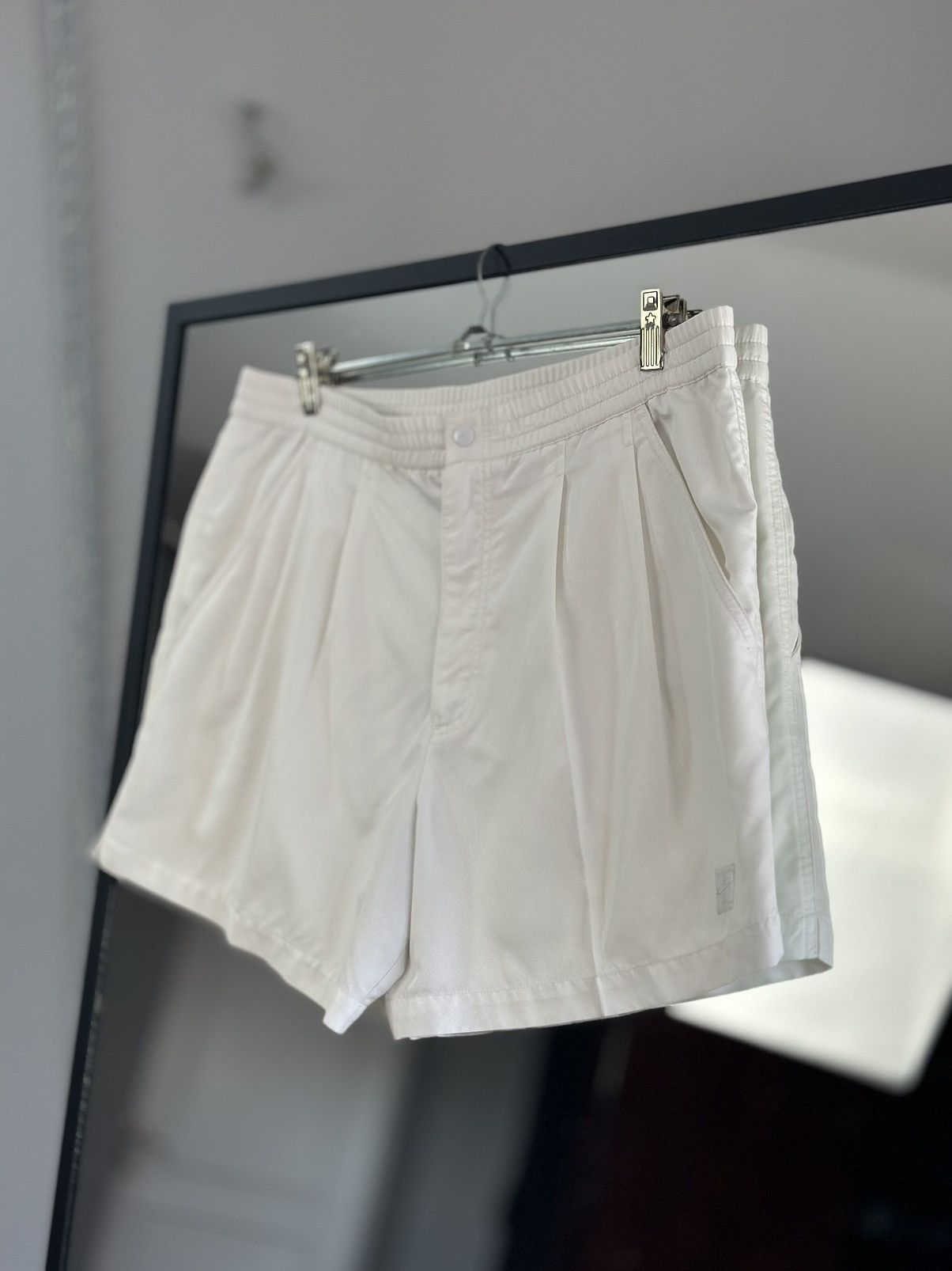 Nike Vintage Nike Shorts Court Swoosh Y2K white Federer Golf Size US 32 / EU 48 - 6 Thumbnail