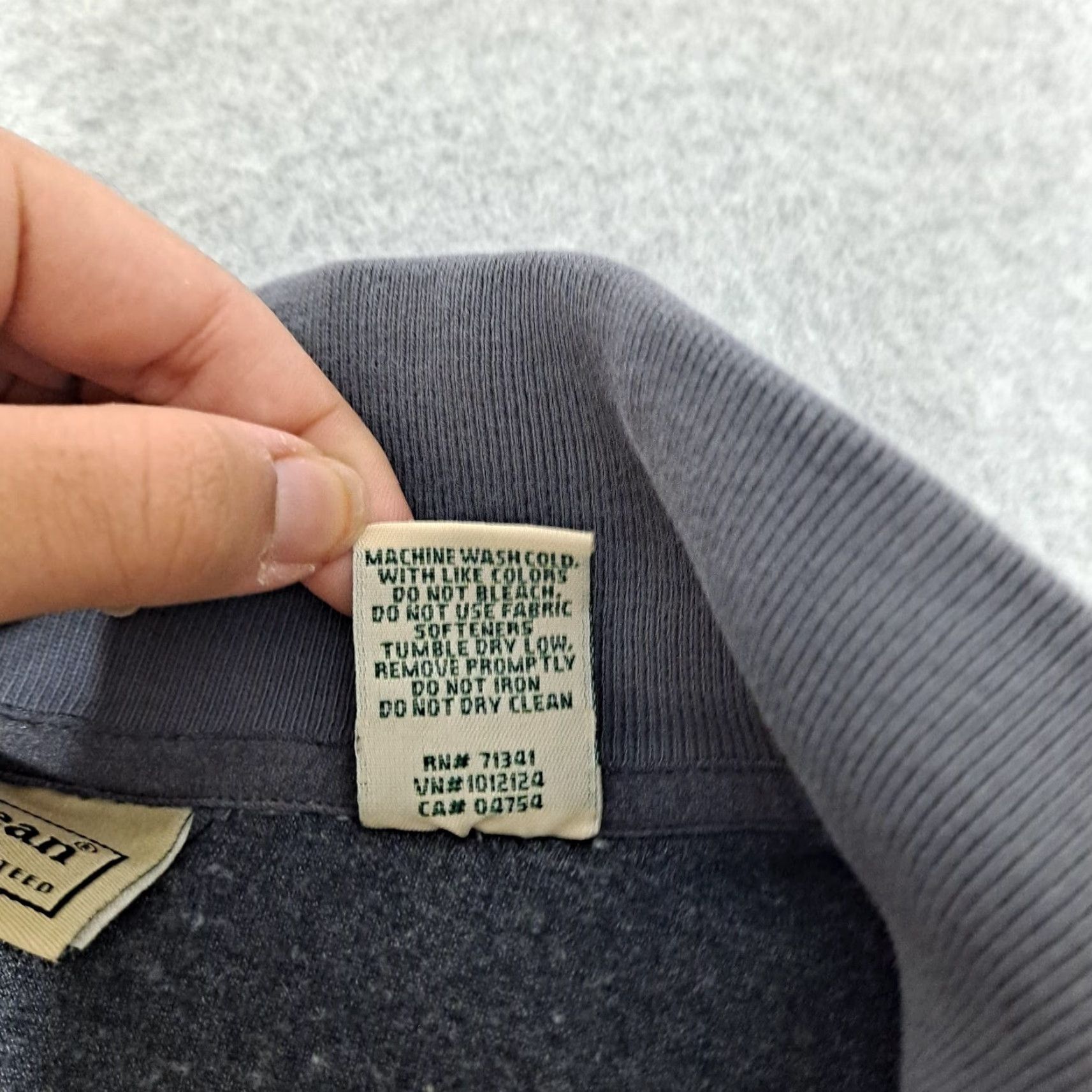 Vintage L.L. Bean Sweater Men Medium Gray Fleece Pullover Mock Neck 1/4 Zip Casual Outdoor Classic Size US M / EU 48-50 / 2 - 4 Thumbnail
