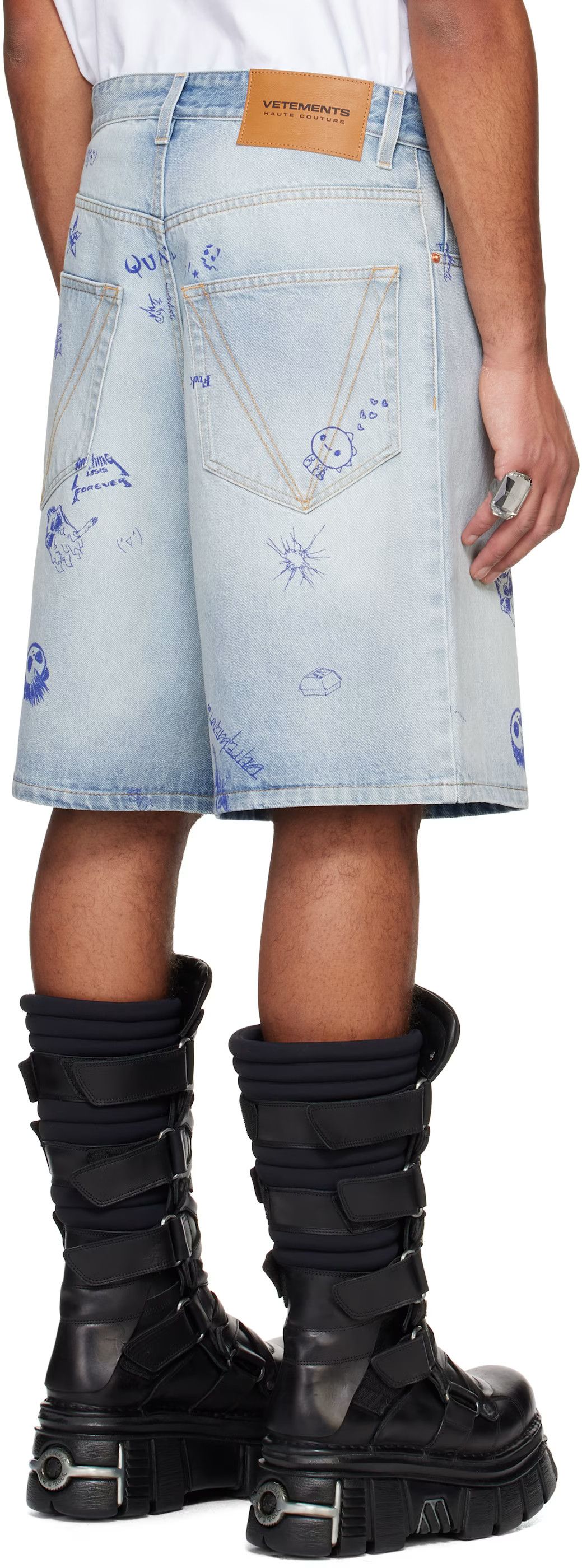 Vetements o1h1sh10525 Scribbled Denim Shorts in Light Blue Size US 34 / EU 50 - 5 Thumbnail
