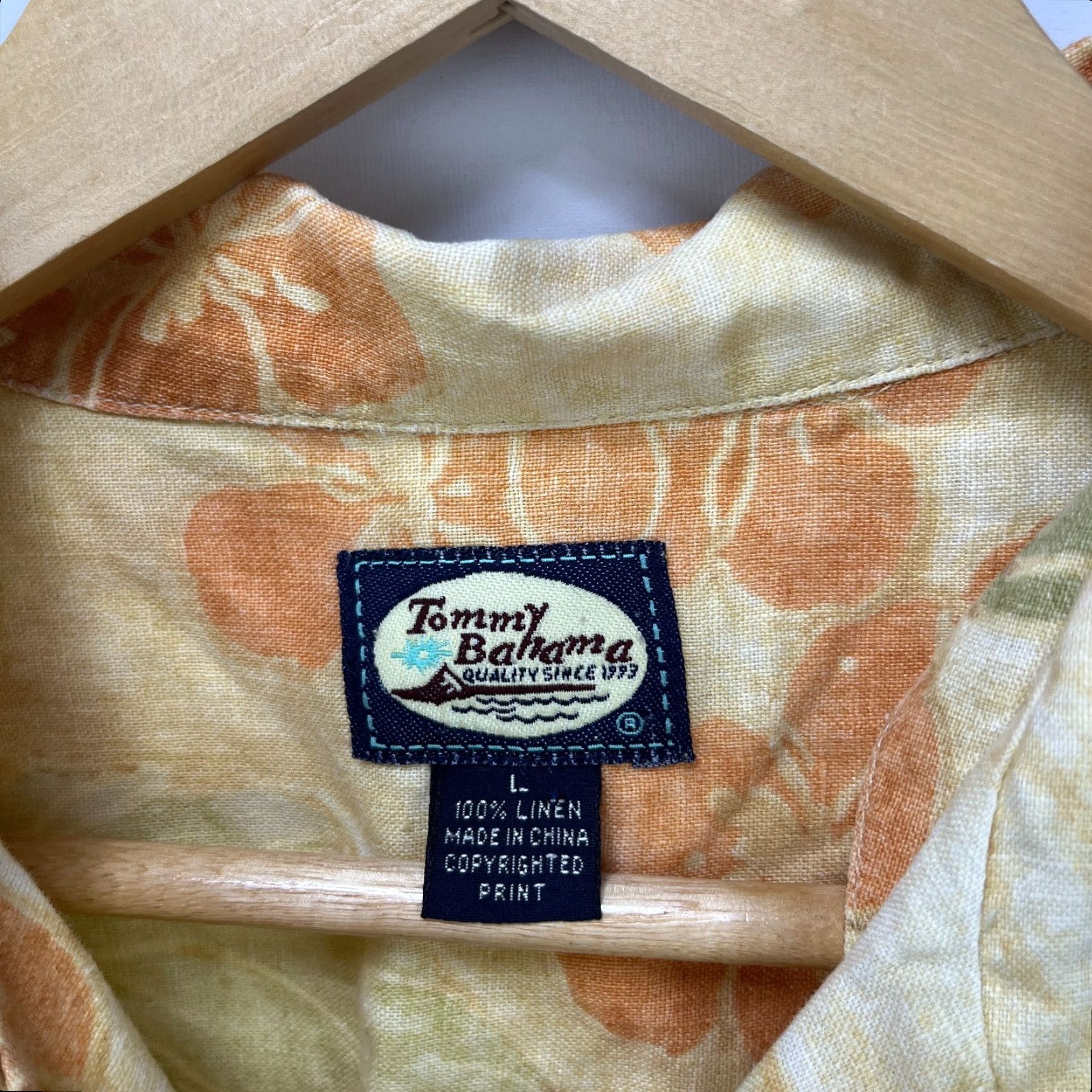 Tommy Bahama VINTAGE Tommy Bahama Shirt Short Sleeve Button-Up Large Orange Floral Hawaii Flower 90s Mens Size US L / EU 52-54 / 3 - 5 Thumbnail