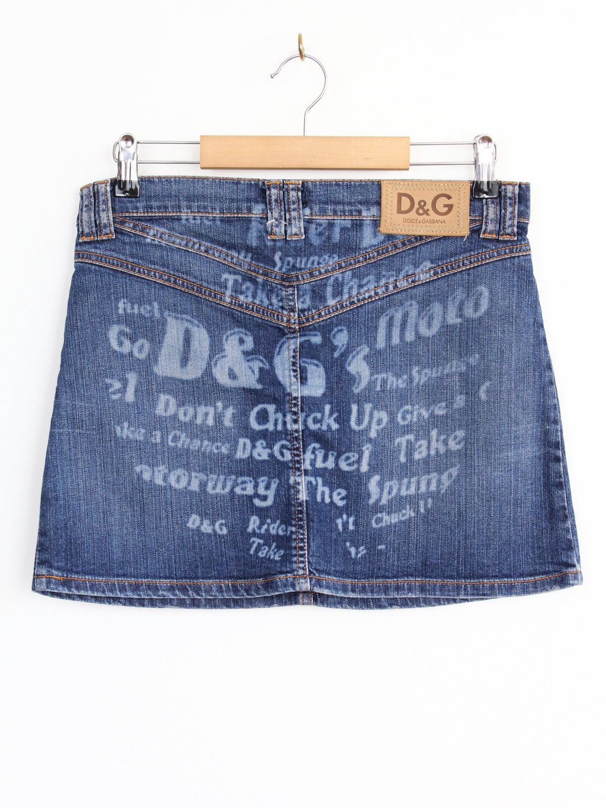 Dolce & Gabbana Dolce Gabbana y2k Denim Mini Skirt Big Logo Size 28" / US 6 / IT 42 - 1 Thumbnail
