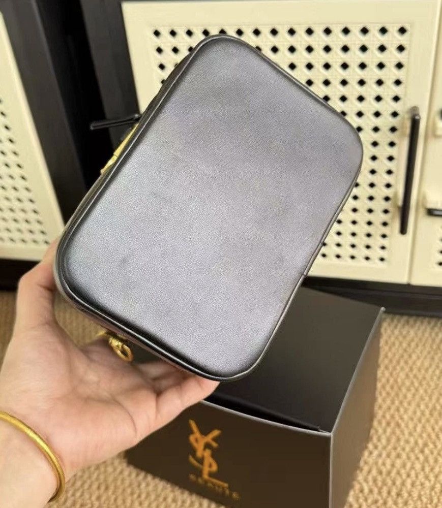 Yves Saint Laurent 2026 Saint Laurent Beaute Vanity case Size ONE SIZE - 7 Thumbnail