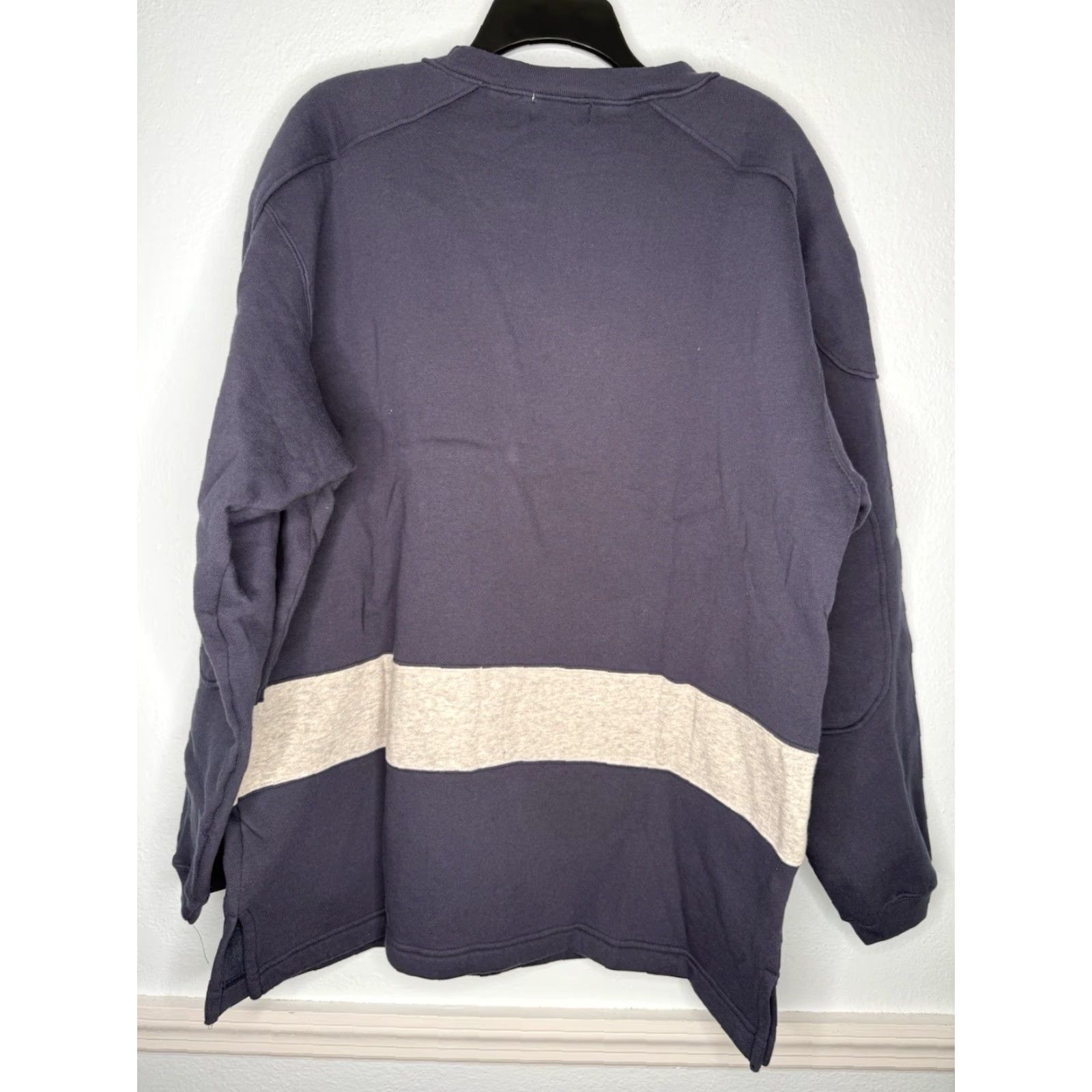 Vintage VINTAGE St. John's Bay Sweatshirt Mens Large Embroidered Pullover 90s Sports Blue Wrist? Size US L / EU 52-54 / 3 - 2 Thumbnail