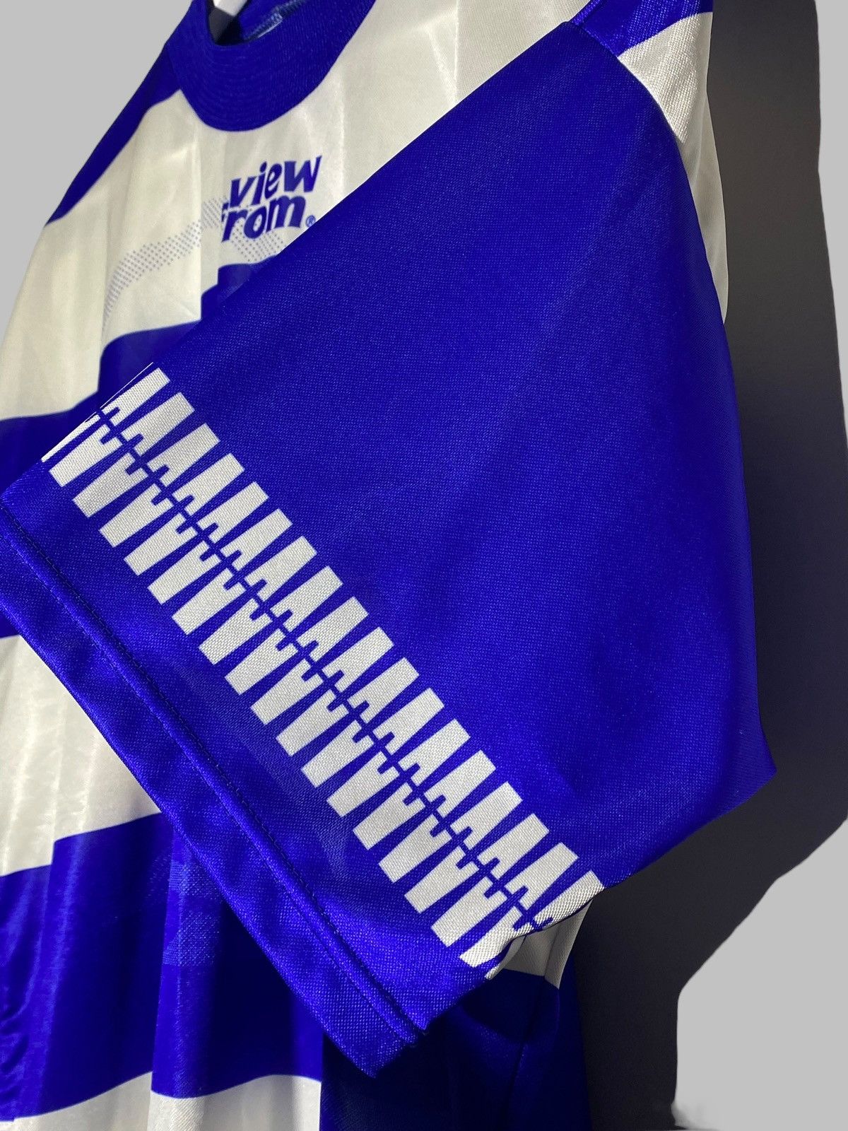 Vintage Vintage View From Queens Park Rangers 1995/96 Football Shirt Size US L / EU 52-54 / 3 - 15 Thumbnail