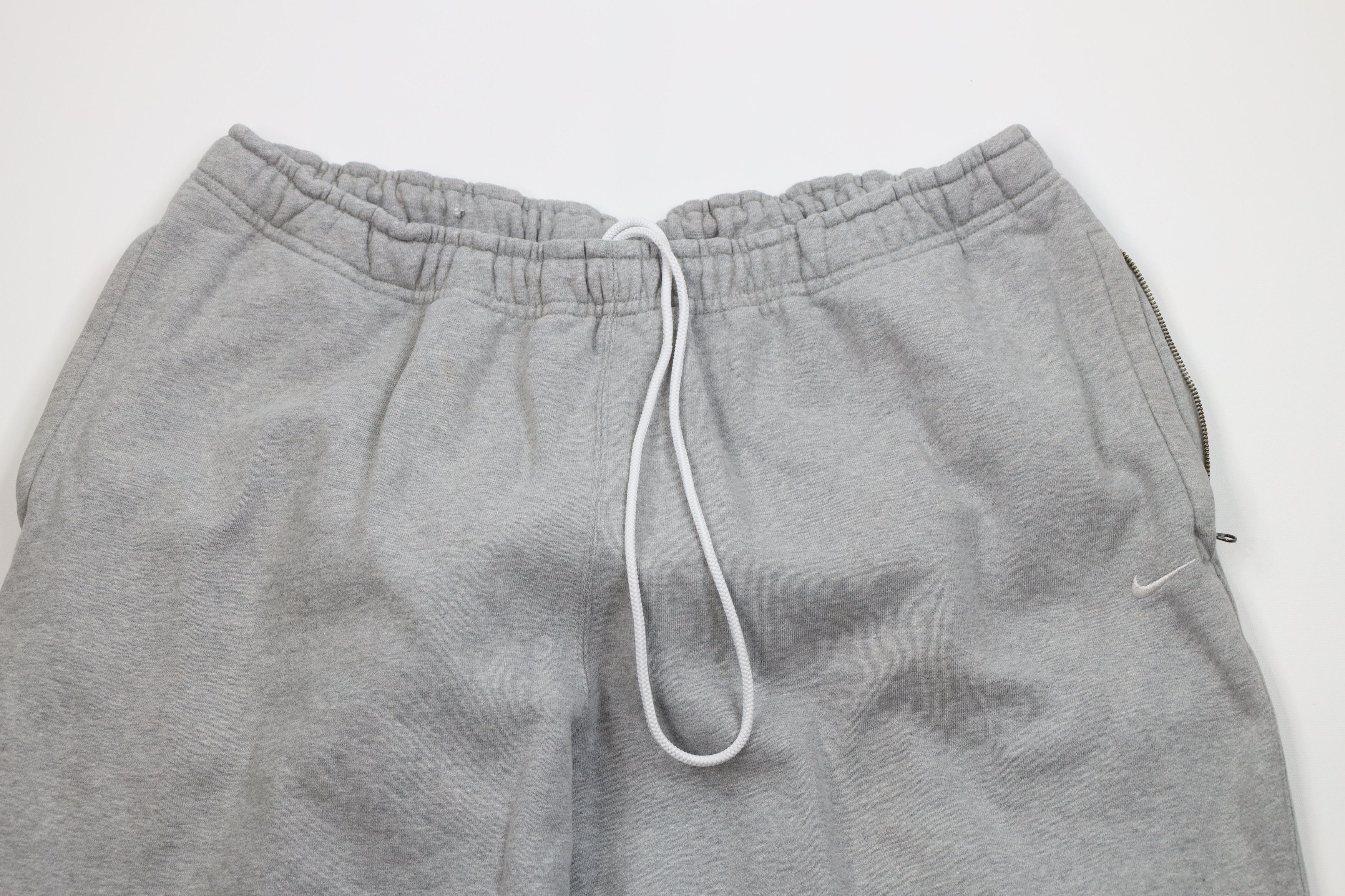Nike Vintage Y2K Nike Mini Swoosh Heavyweight Sweatpants Joggers Size US 40 / EU 56 - 2 Thumbnail