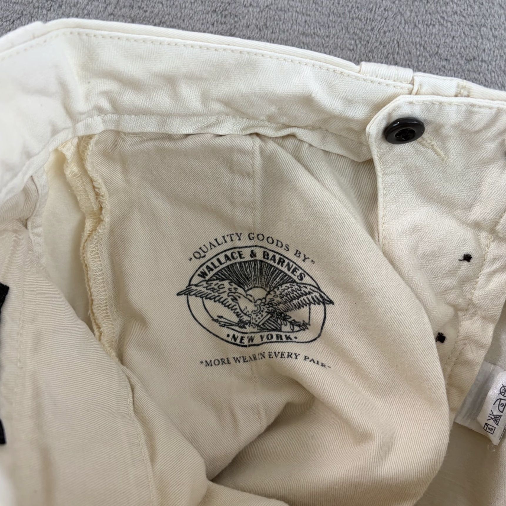 Wallace & Barnes Wallace & Barnes Chino Pants Men 29x32 Ivory Slim Flat Front Pockets 29in Inseam Size US 29 - 4 Thumbnail