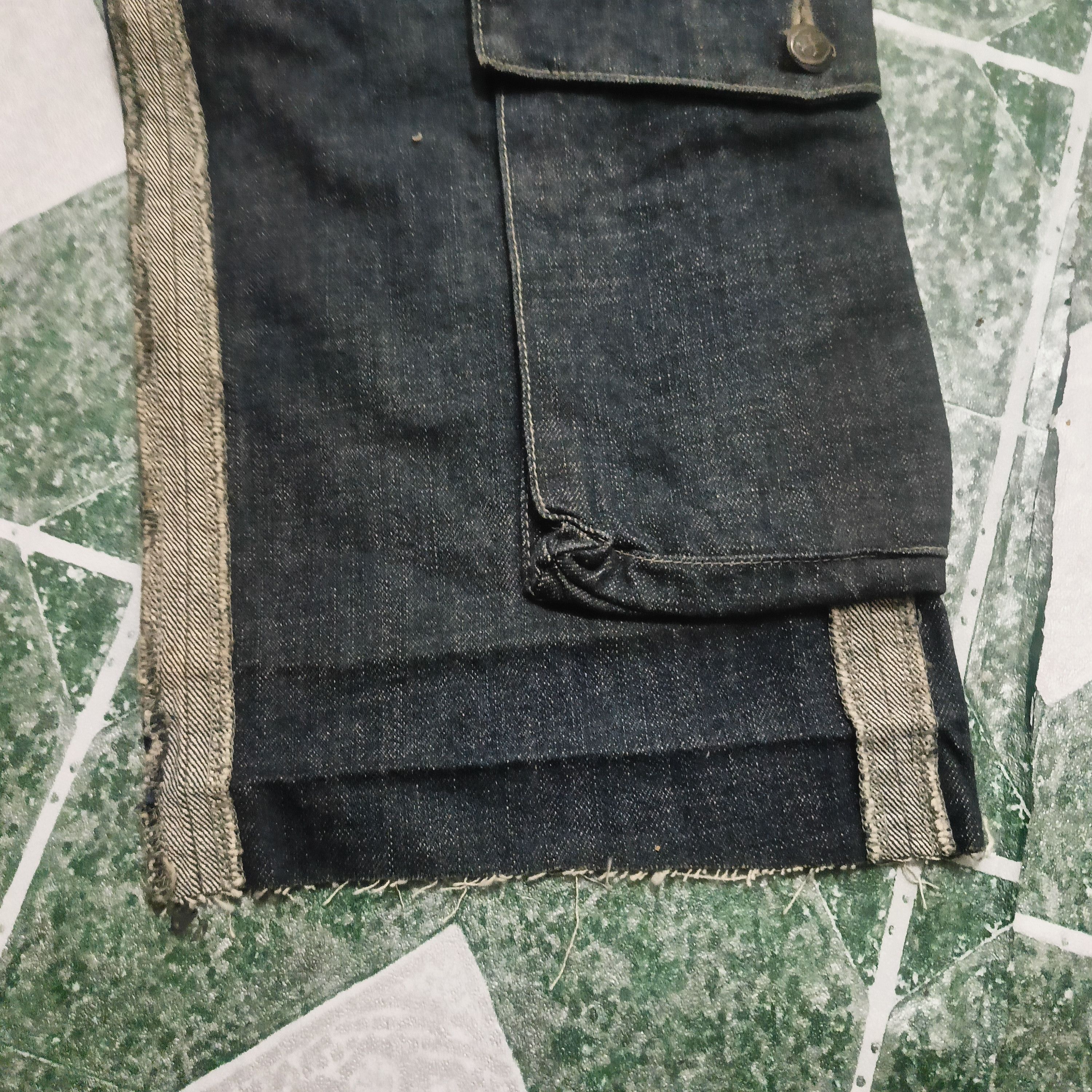 Who Decides War 💥Insane💥 Rare!!! As super sonic Cargo Jeans Bondage Shorts Size US 30 / EU 46 - 11 Thumbnail