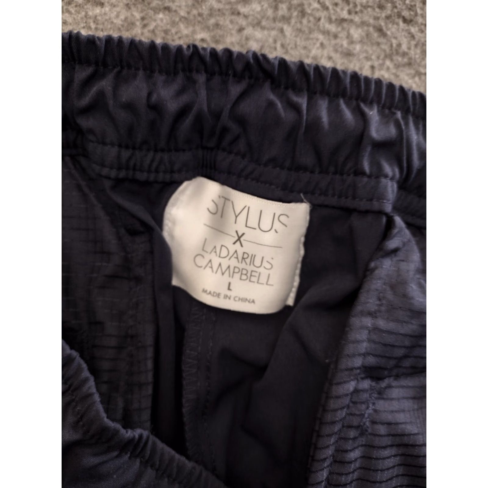 Vintage Stylus Ladarius Campbell Elastic Waist L Shorts Men Navy Stretch Canvas Casual 32in Waist Inseam 8in Relaxed Front Zipper Snap Pocket Adjustable Waist Size US 33 - 6 Thumbnail