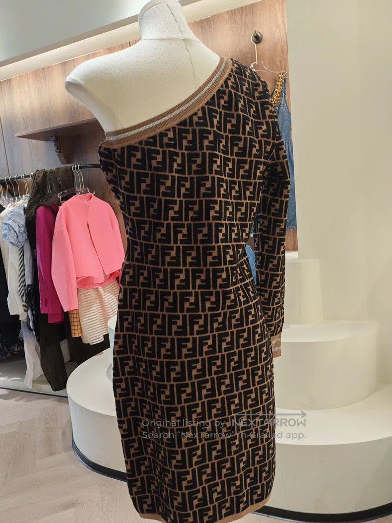 Fendi Fendi Floral pattern off-shoulder dress Size S / US 4 / IT 40 - 2 Thumbnail