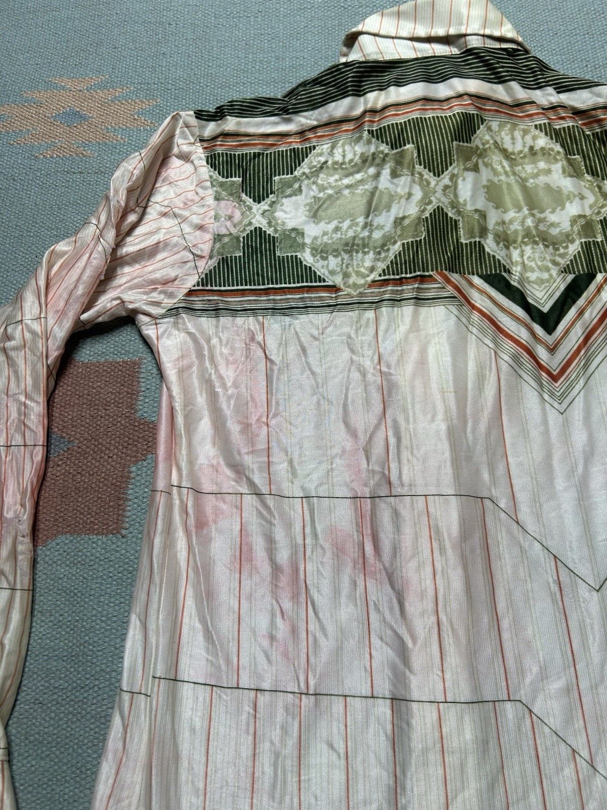 Vintage Vtg 70s button shirt abstract dagger collar distress medium Size US M / EU 48-50 / 2 - 10 Thumbnail