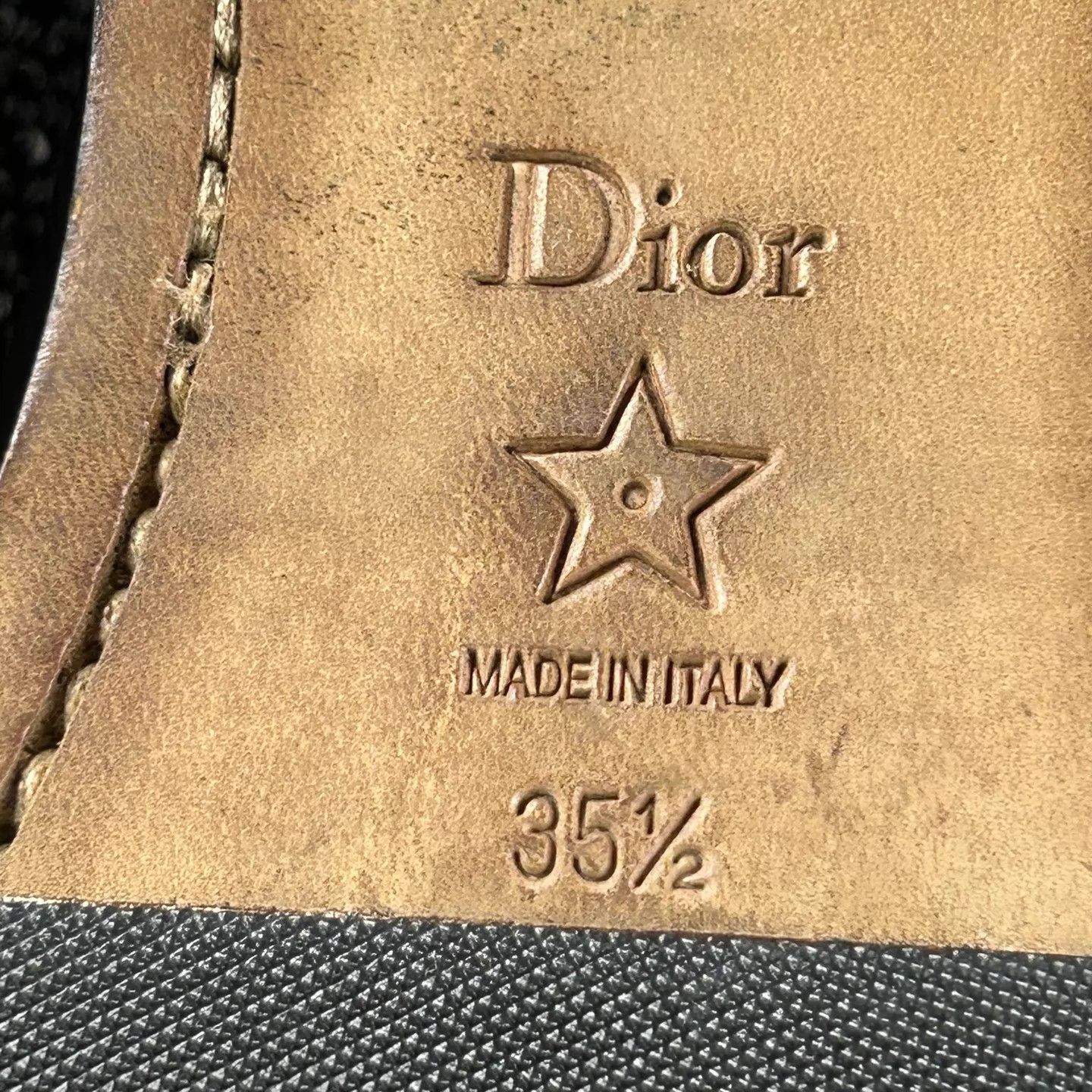 Dior Dior Black Loafers 35.5 Metal Logo Block Heel Size US 5 / IT 35 - 7 Thumbnail