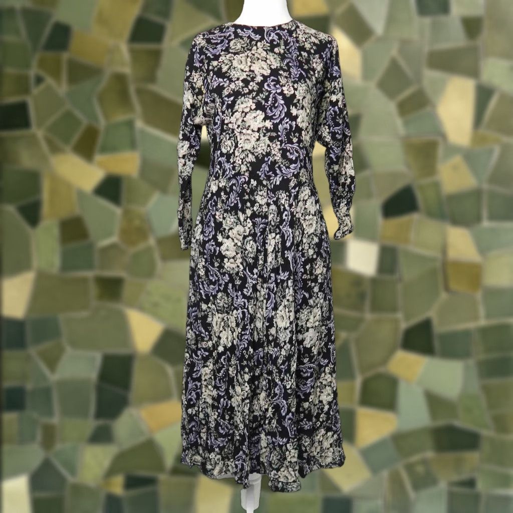 Vintage VINTAGE 1990s Black Cream Baroque Floral Print Midi Dress 6 Bohemian Long Sleeve Pockets Full Skirt Size M / US 6-8 / IT 42-44 - 1 Thumbnail