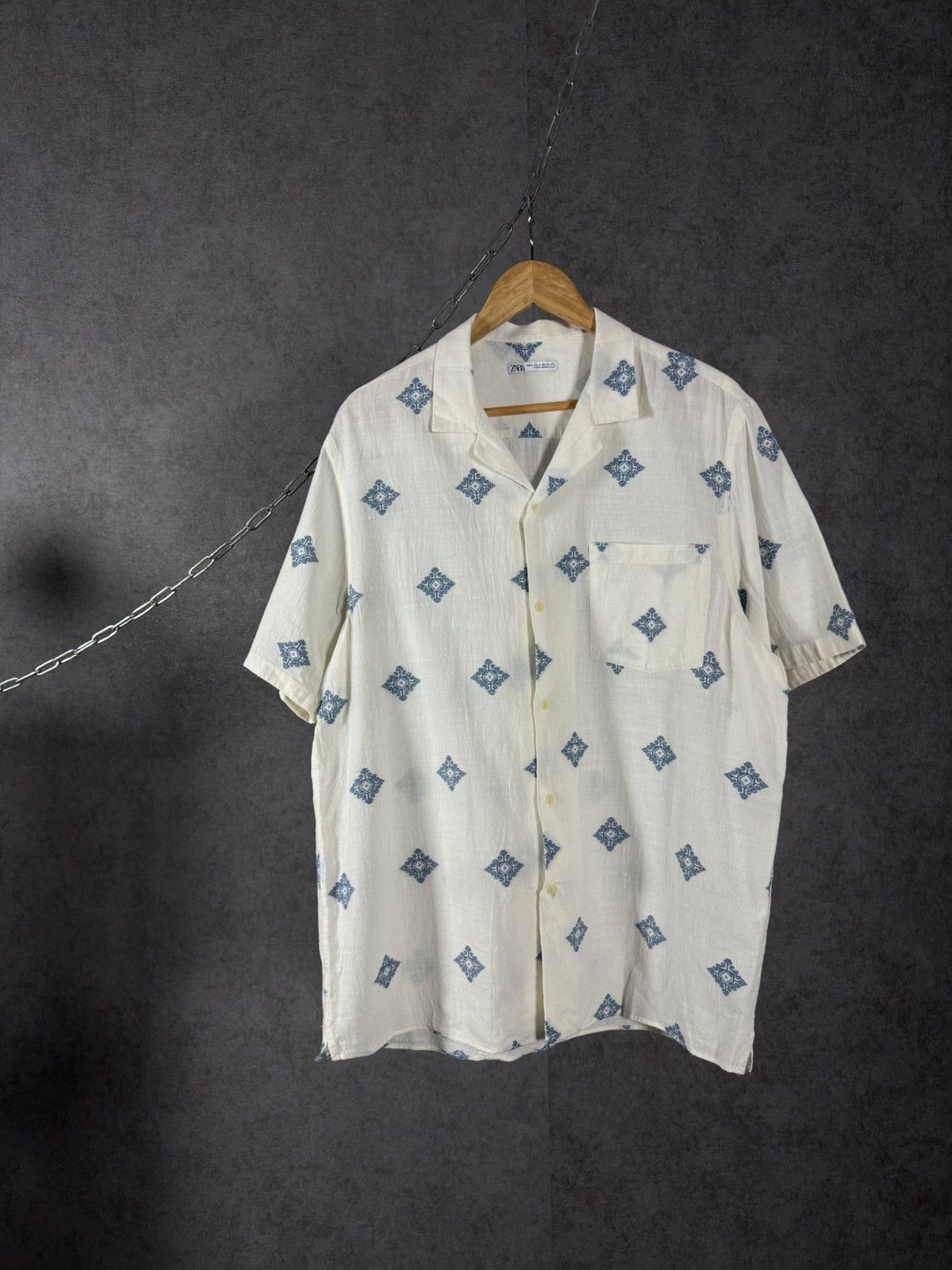Zara Zara Man art crazy hawaiian designer shirt Size US XL / EU 56 / 4 - 1 Thumbnail