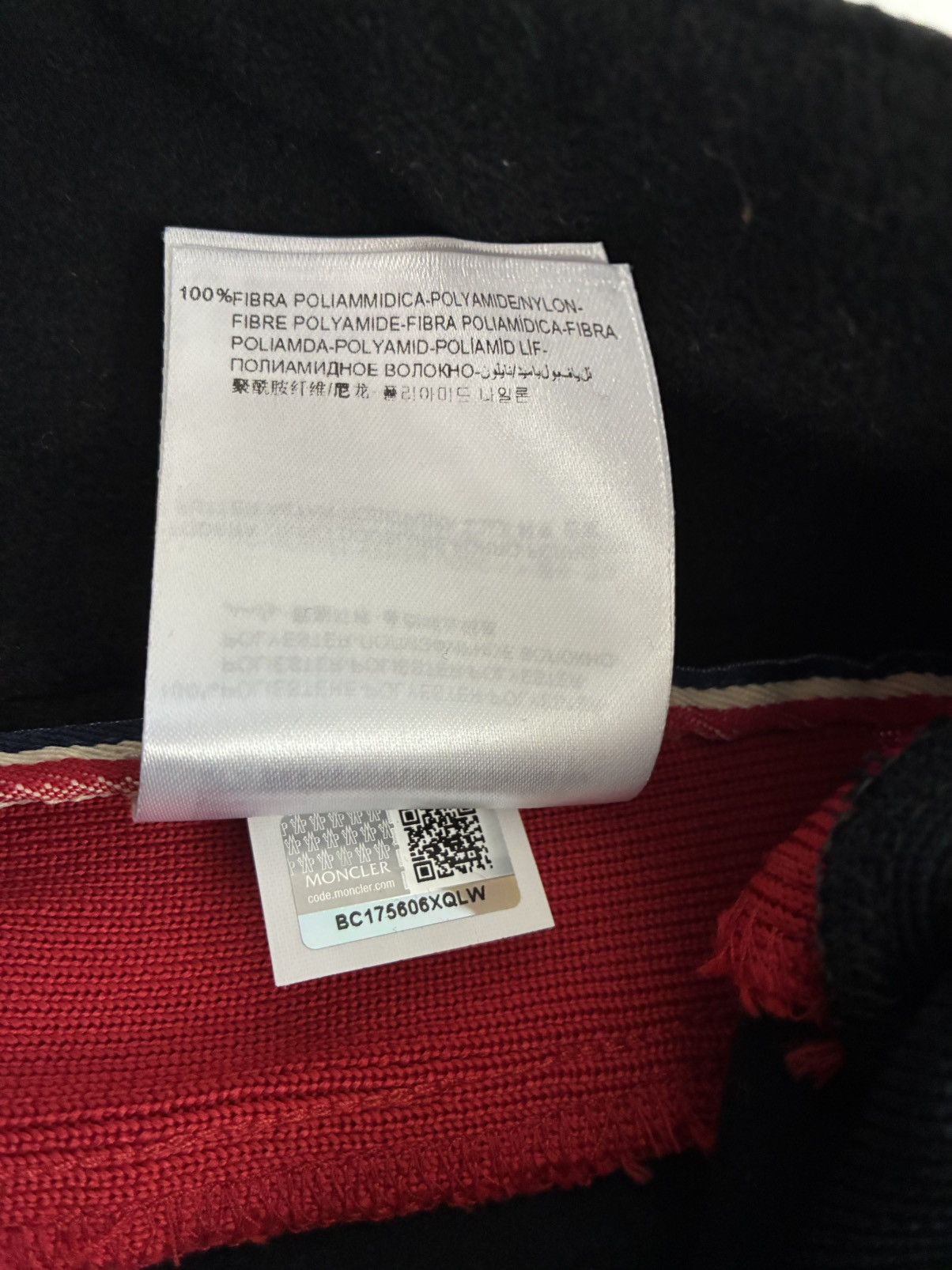 Moncler Ski pants Moncler outdoor trekking techwear gorpcore trouser Size 27" / US 4 / IT 40 - 16 Thumbnail