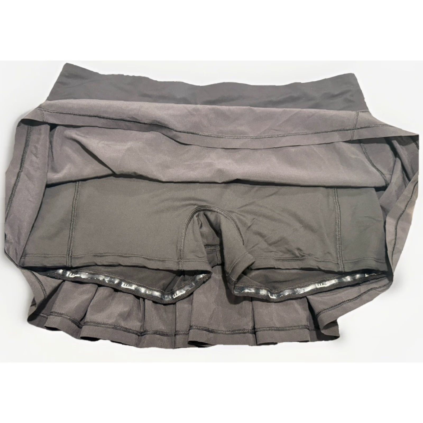 Lululemon LULULEMON Women's SZ 10 REG CIRCUIT BREAKER II Skirt Skort Dark Gray Solid Pattern Lightweight Pockets Lined Pleated Polyester Spandex Casual Travel Size 32" / US 10 / IT 46 - 4 Thumbnail