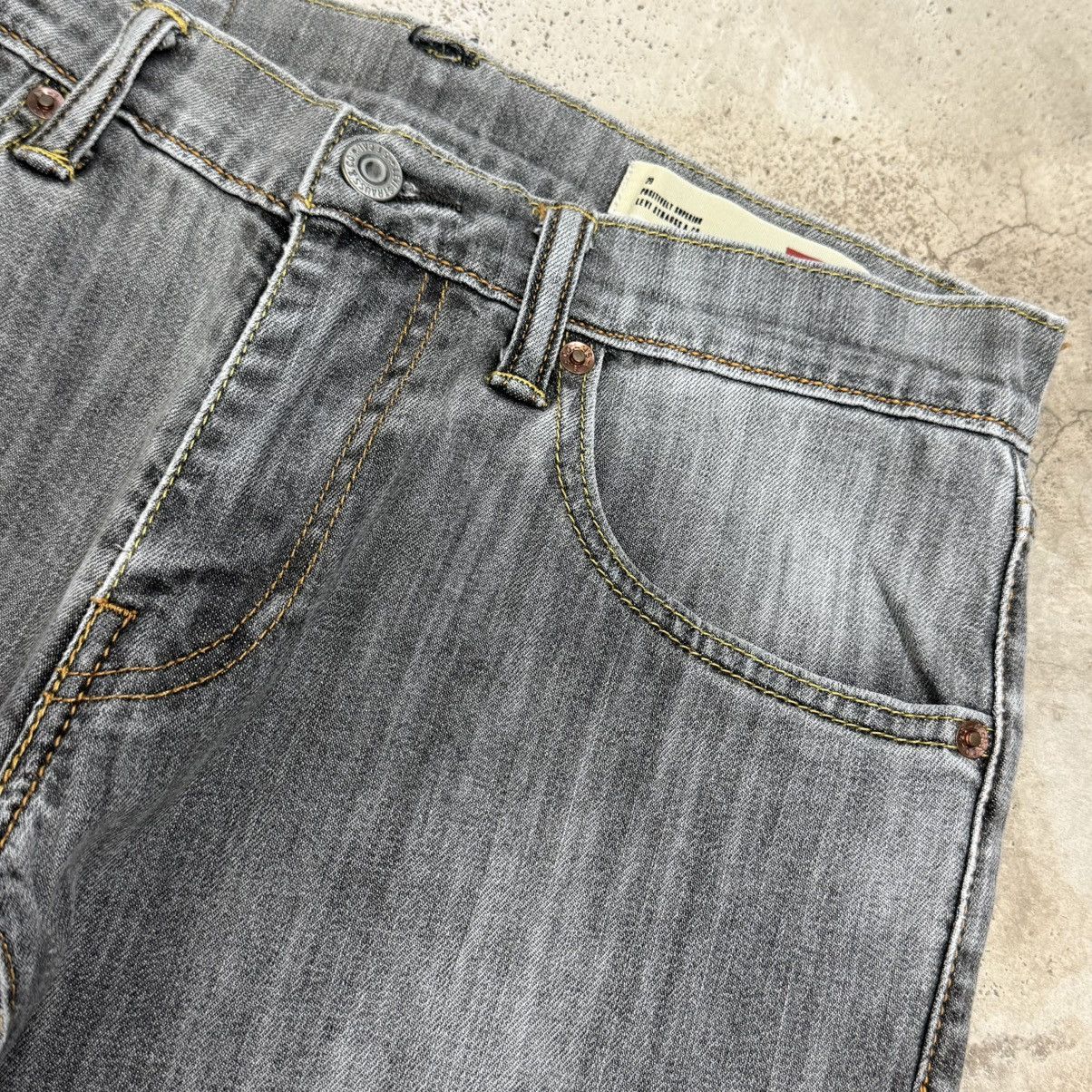Levi's Levis 502 Minor Distressed Denim Pants Size US 29 - 8 Thumbnail