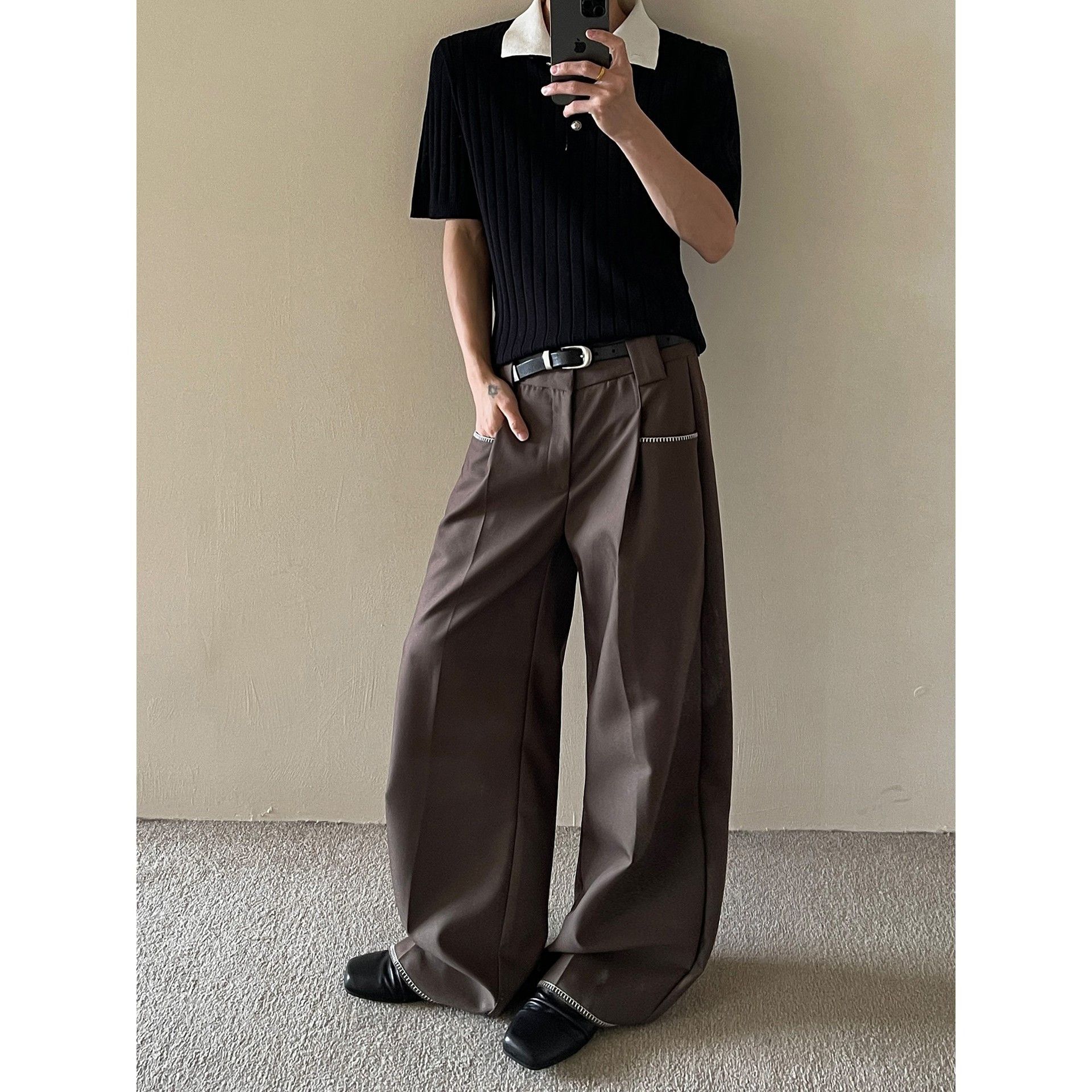 Vintage Wide-Leg Trousers with Contrast Detail Size US 30 / EU 46 - 2 Thumbnail