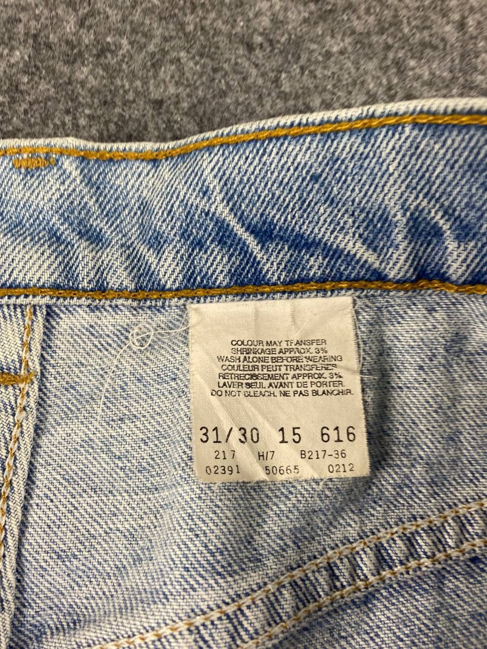 Levi's vintage levis 665 orange tab paint splatter denim Size US 33 - 14 Thumbnail