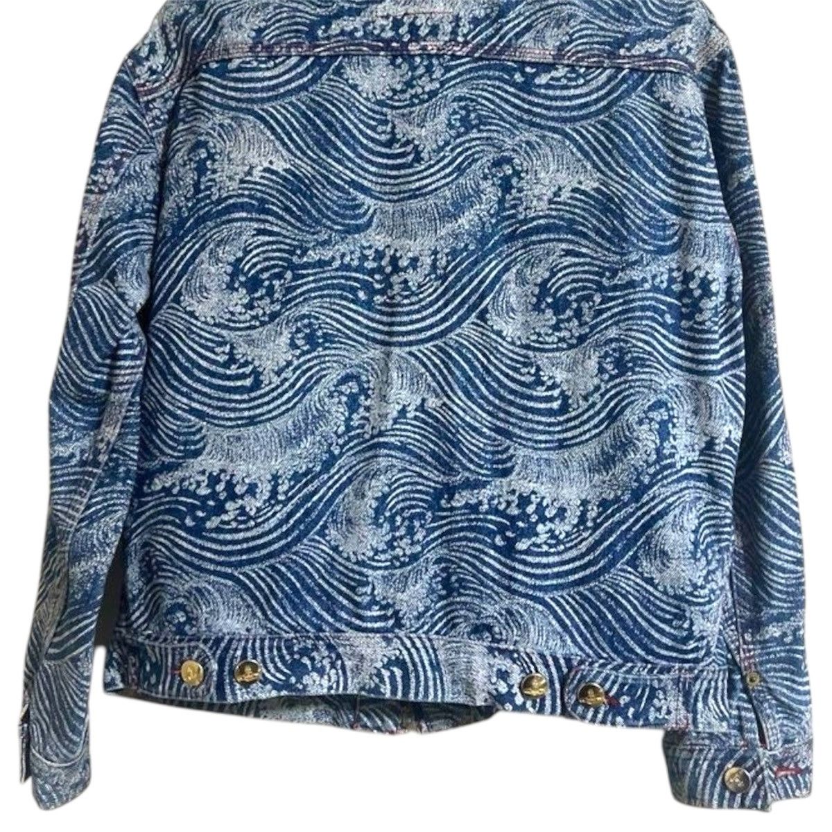 Vintage × Vivienne Westwood Vivienne Westwood The Great Wave Print Denim Jacket Size M / US 6-8 / IT 42-44 - 3 Thumbnail