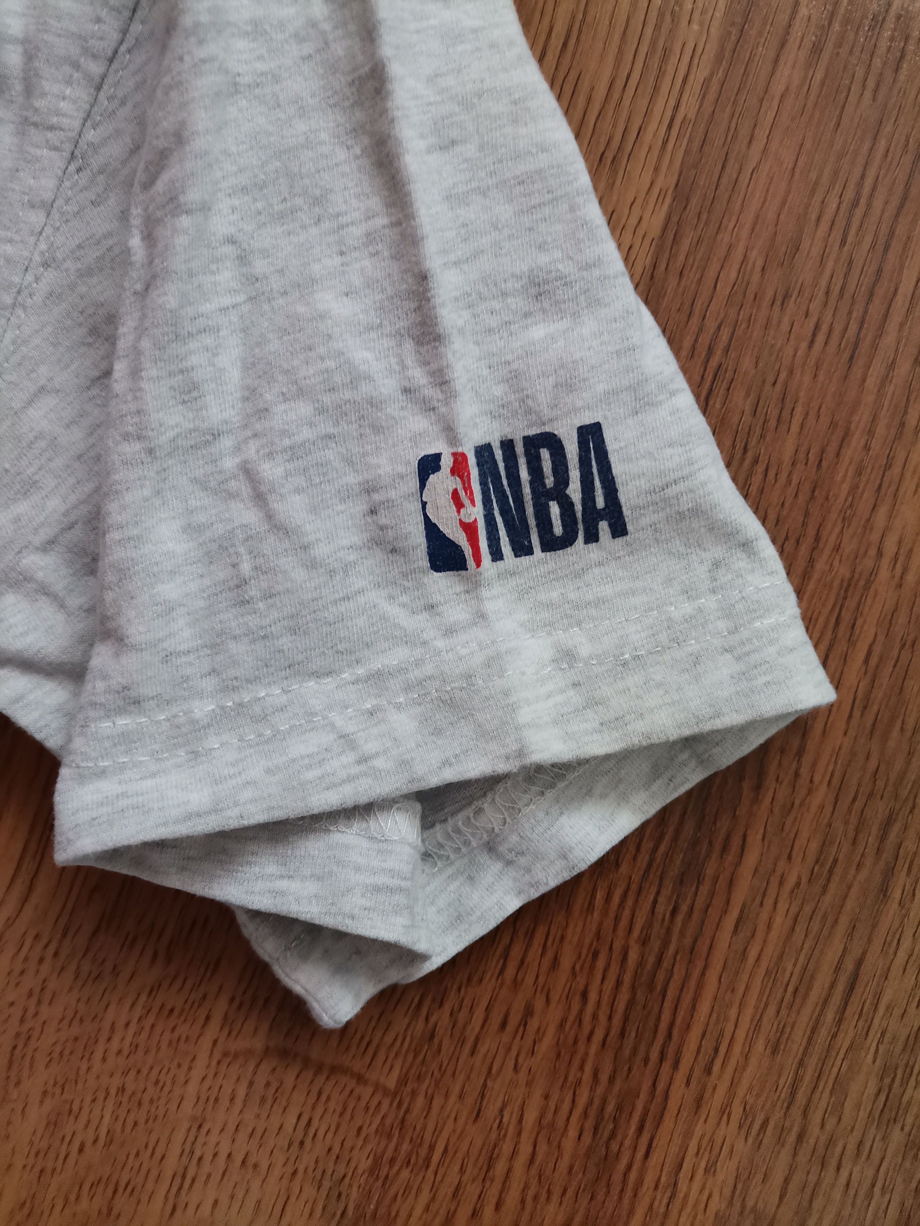 NBA NBA Charlotte Hornets T-Shirt Size US S / EU 44-46 / 1 - 3 Thumbnail