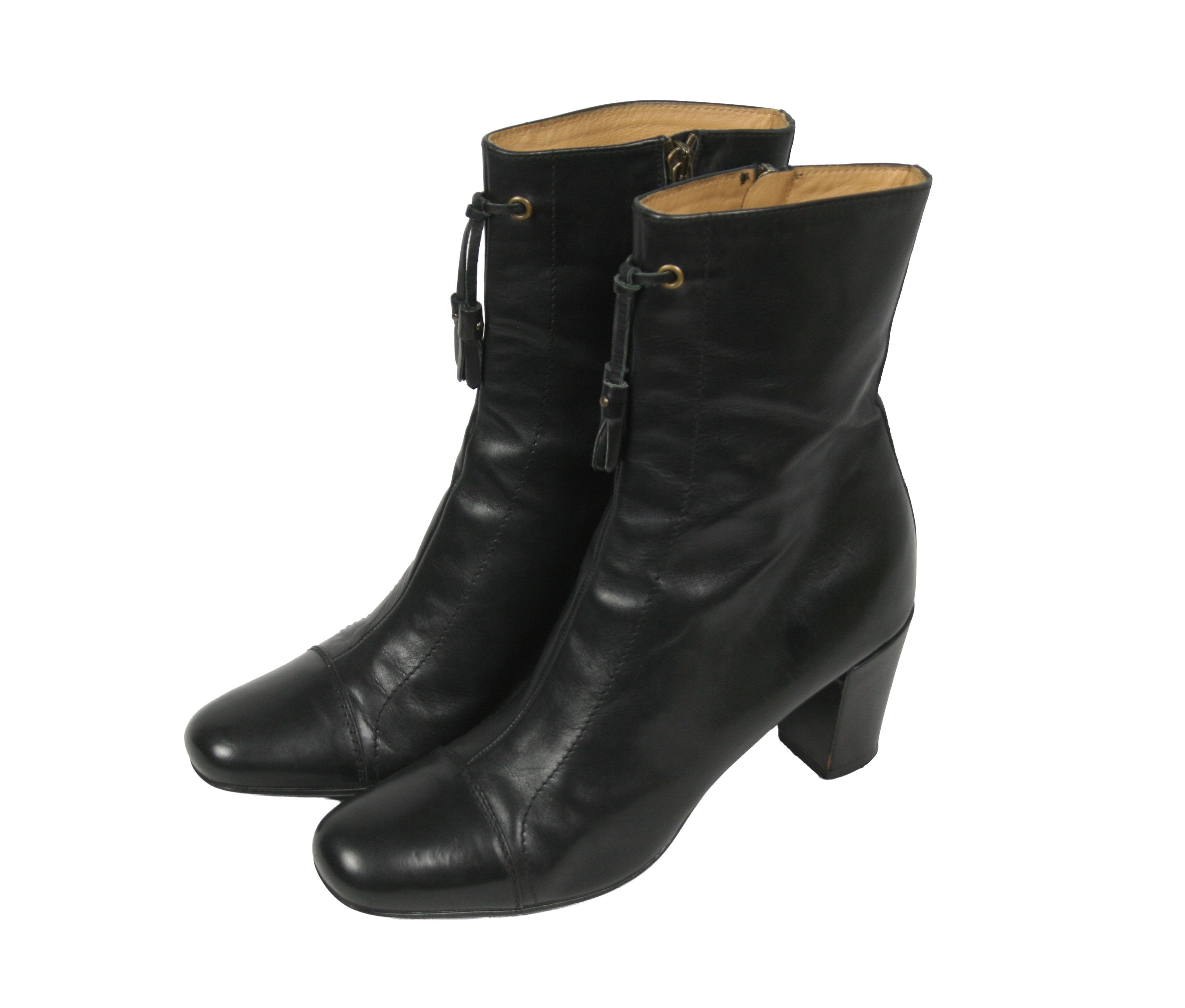 Car Shoe By Prada Heeled Ankle Boots Size US 9 / IT 39 - 3 Thumbnail