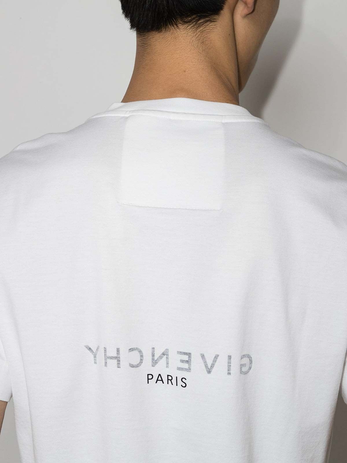 Givenchy White Reverse Logo T-Shirt Size US XL / EU 56 / 4 - 5 Thumbnail