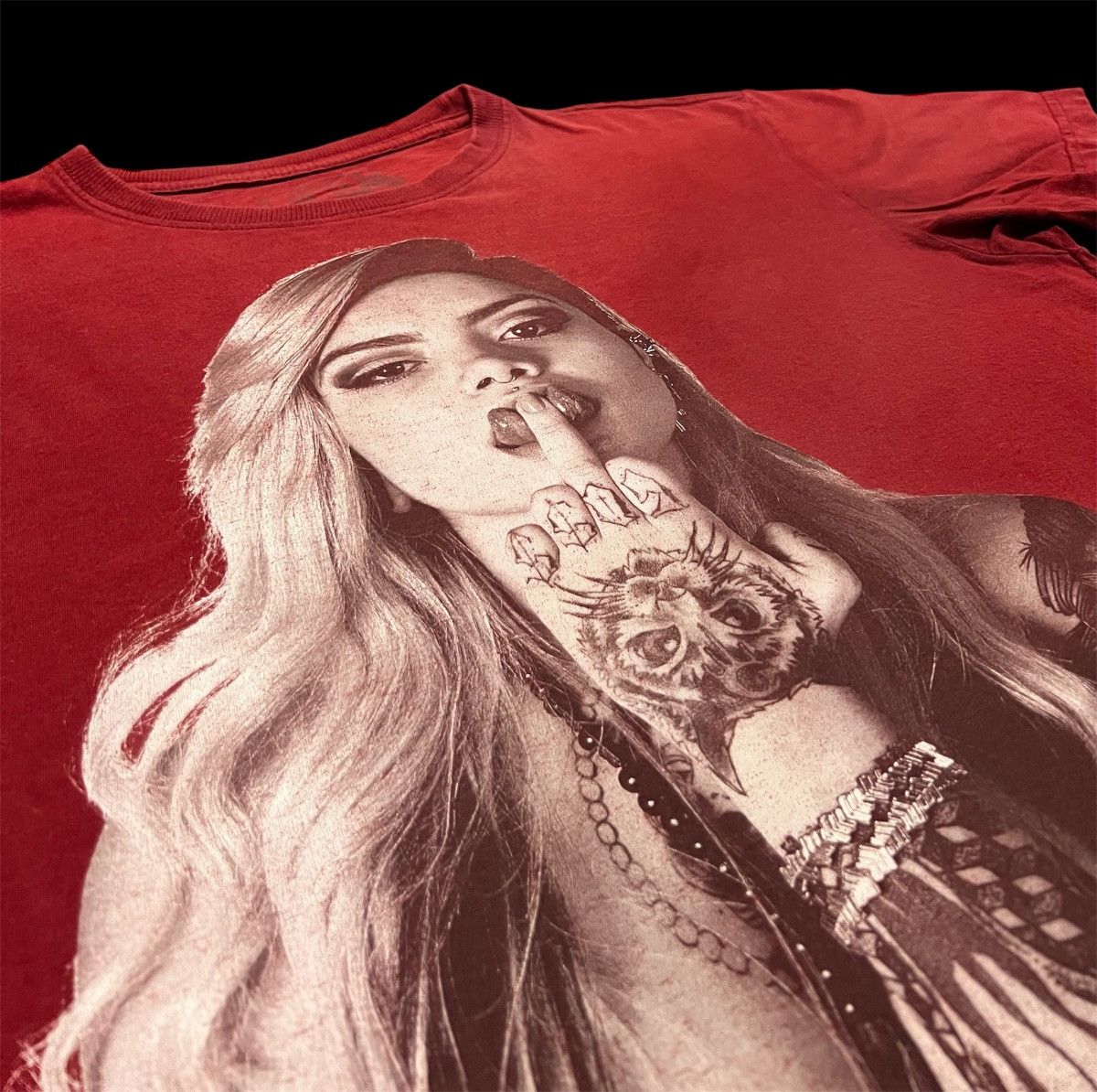 Other Blunt Skateboards Tattoo Girl Graphic Tee Red Size US M / EU 48-50 / 2 - 2 Thumbnail