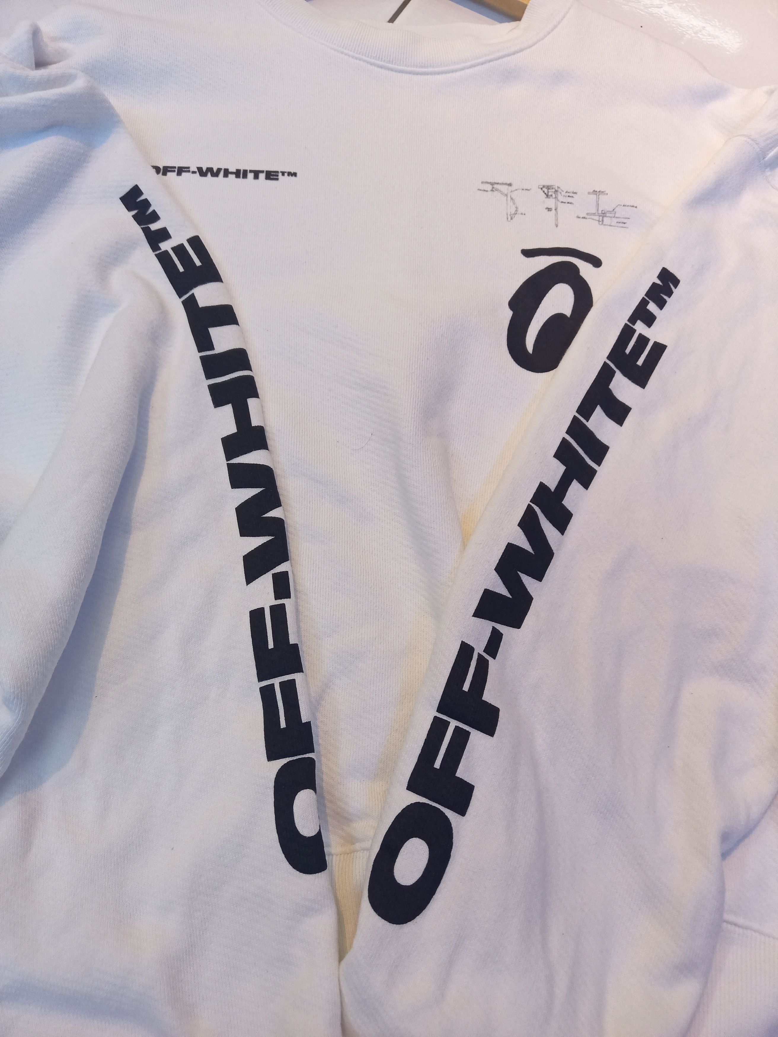 Off-White OFF-WHITE OMBA035E19D25010 Size US L / EU 52-54 / 3 - 1 Thumbnail