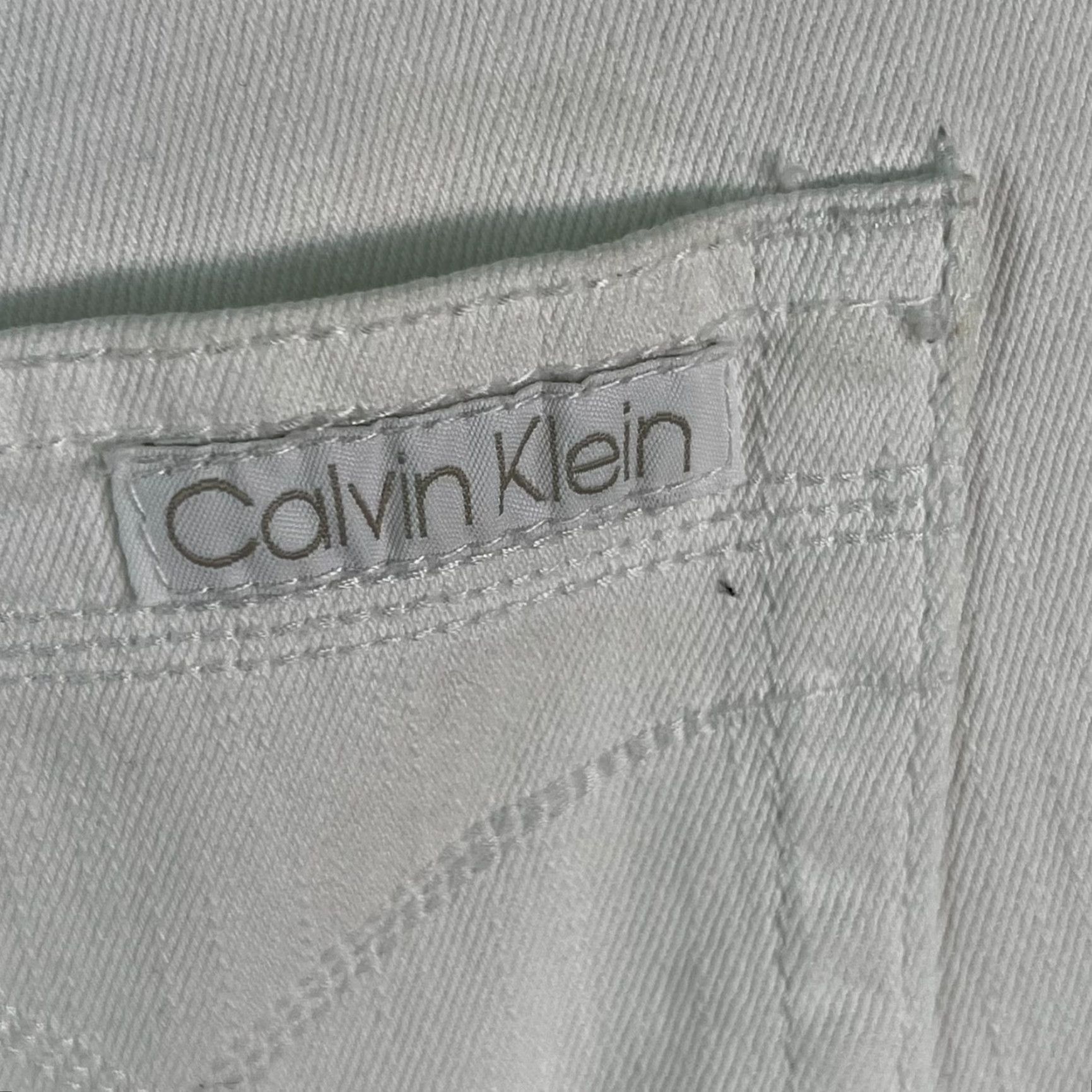 Calvin Klein Calvin Klein Women's Straight Fit Jeans Size 27 Regular Cotton Spandex Blue Casual 2010s Size 27" / US 4 / IT 40 - 7 Thumbnail