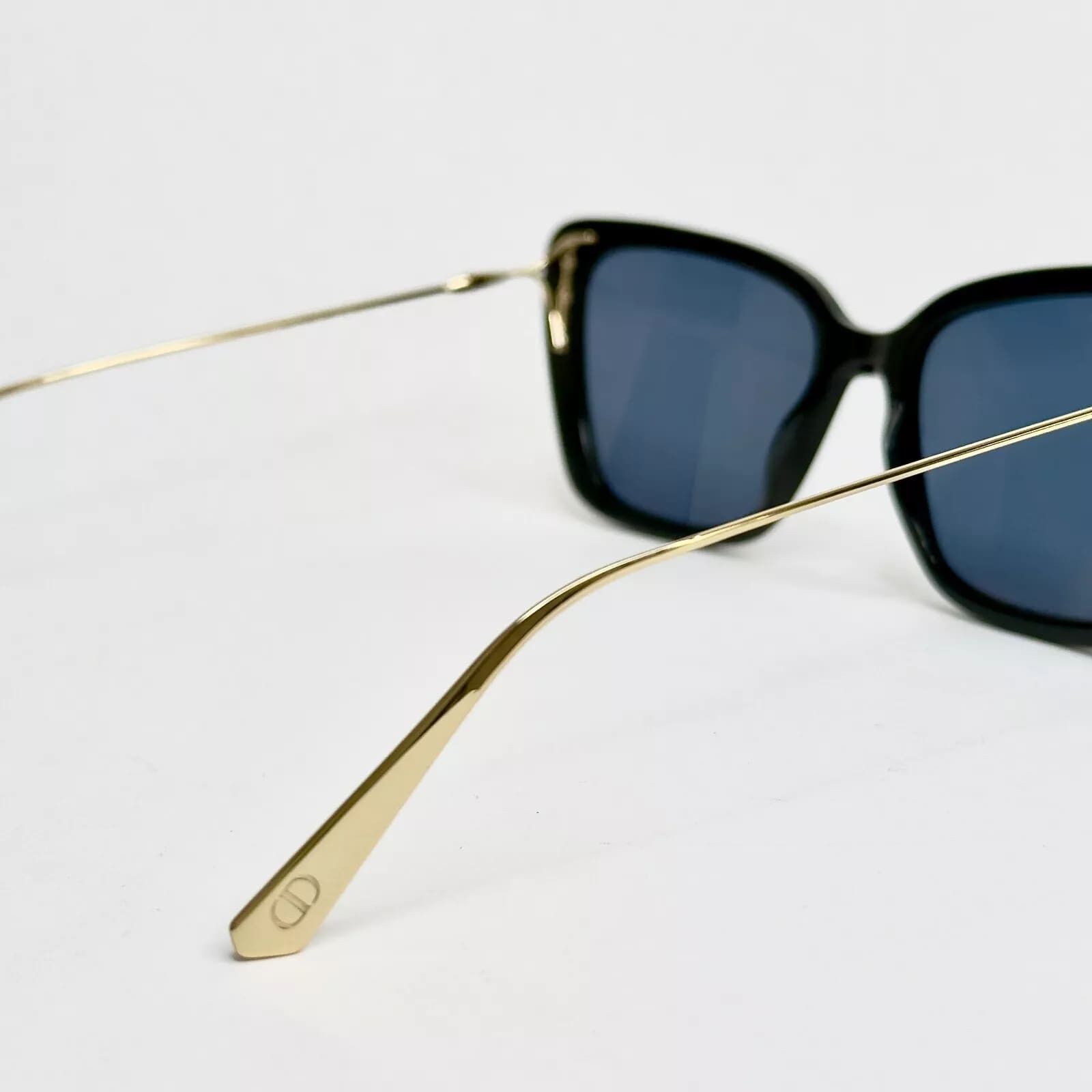 Christian Dior Monsieur CHRISTIAN DIOR MISSDIOR MISS B5I Fashion Sunglasses CD40106 Size ONE SIZE - 4 Thumbnail
