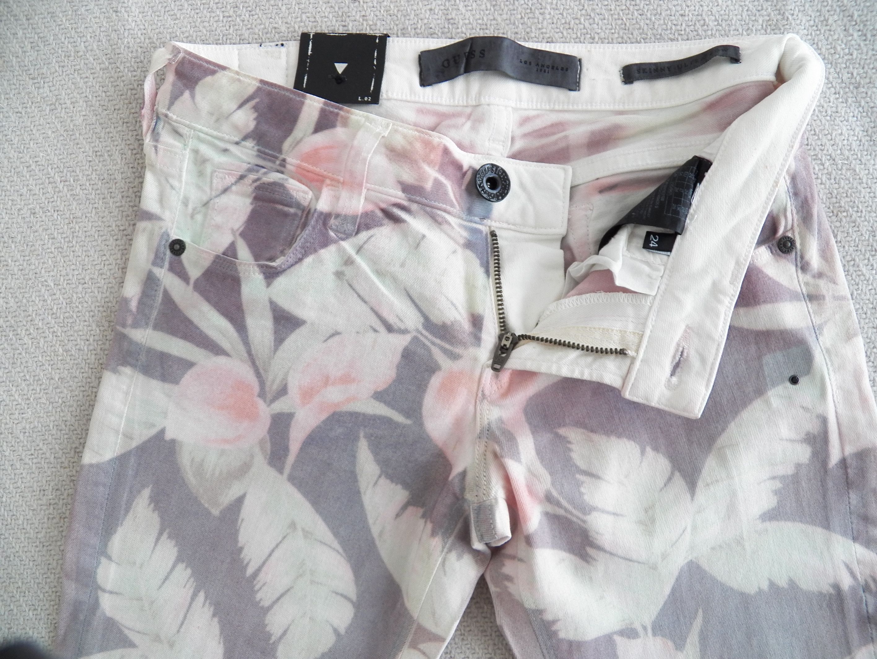 Guess GUESS Jeans 24 Skinny Ultra Low Floral Tropical Stretch Size 24" / US 00 / IT 34 - 6 Thumbnail