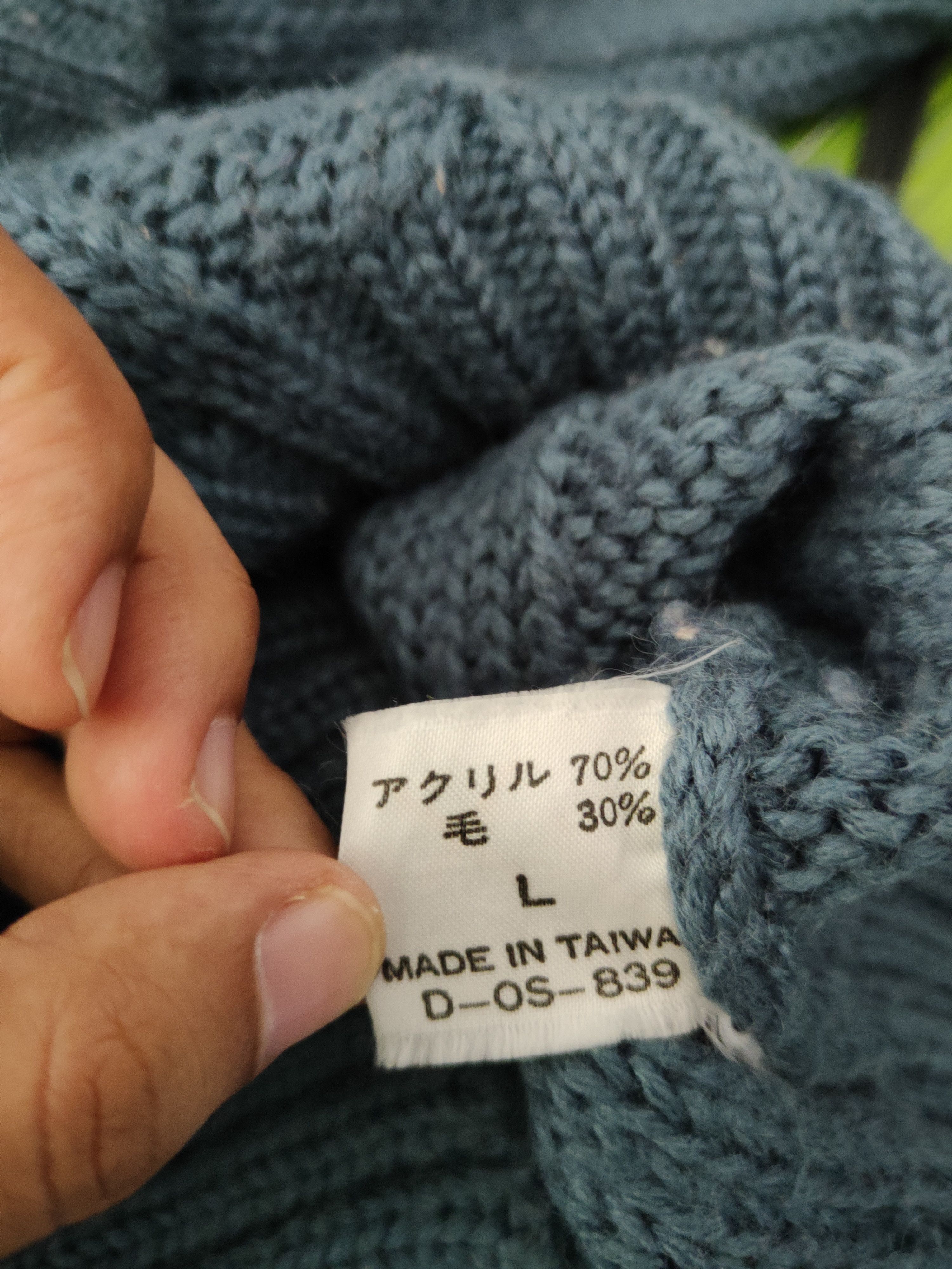 Aran Isles Knitwear Jolpa Dark Blue cable Knitwear Sweatshirts #W1639 Size US L / EU 52-54 / 3 - 10 Thumbnail