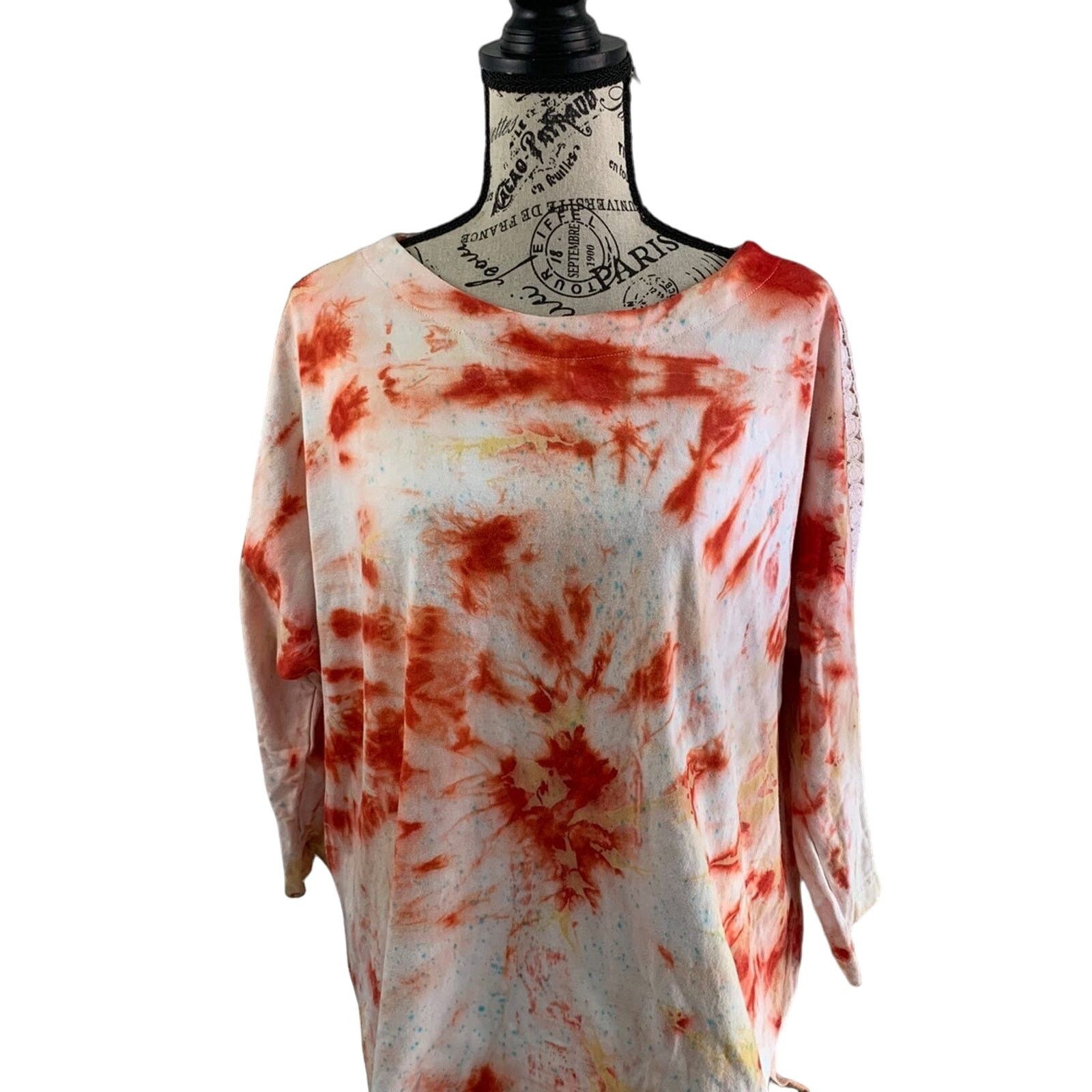 Izod *IZOD Women's Size 2X Tunic Top Tie Dye Cotton Lace Detail Size XXL / US 16-18 / IT 52-54 - 1 Thumbnail