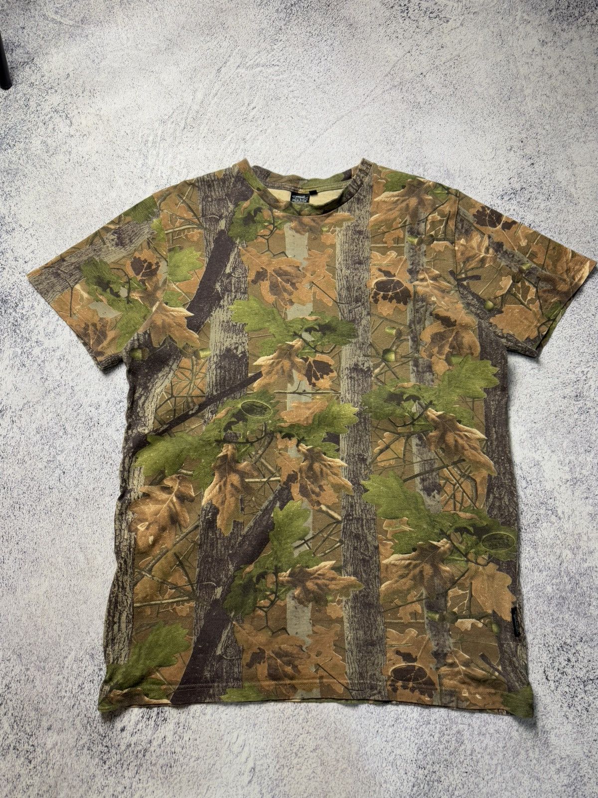 Carhartt × Realtree × Vintage Crazy Vintage Y2K Realtree Camo T-shirt Carhartt Style Size US XL / EU 56 / 4 - 3 Thumbnail