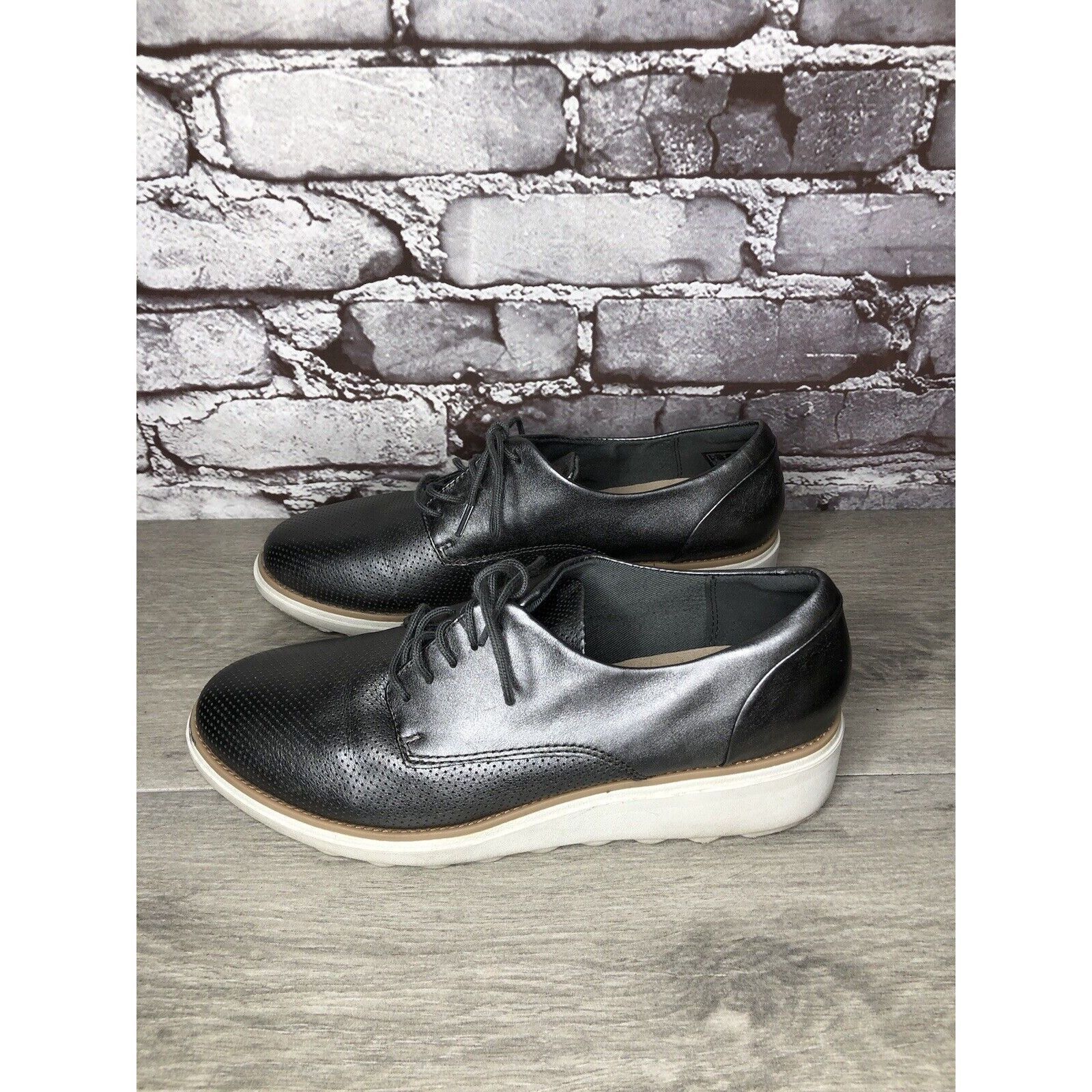 Clarks Clarks Collection Metallic Gunmetal Pewter Oxfords Shoes Wom Size US 8.5 / IT 38.5 - 10 Thumbnail