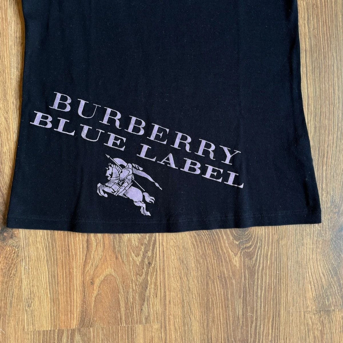 Burberry × Japanese Brand Burberry Blue Label T Shirt Vintage Only For Japan Big Logo Size XS / US 0-2 / IT 36-38 - 3 Thumbnail
