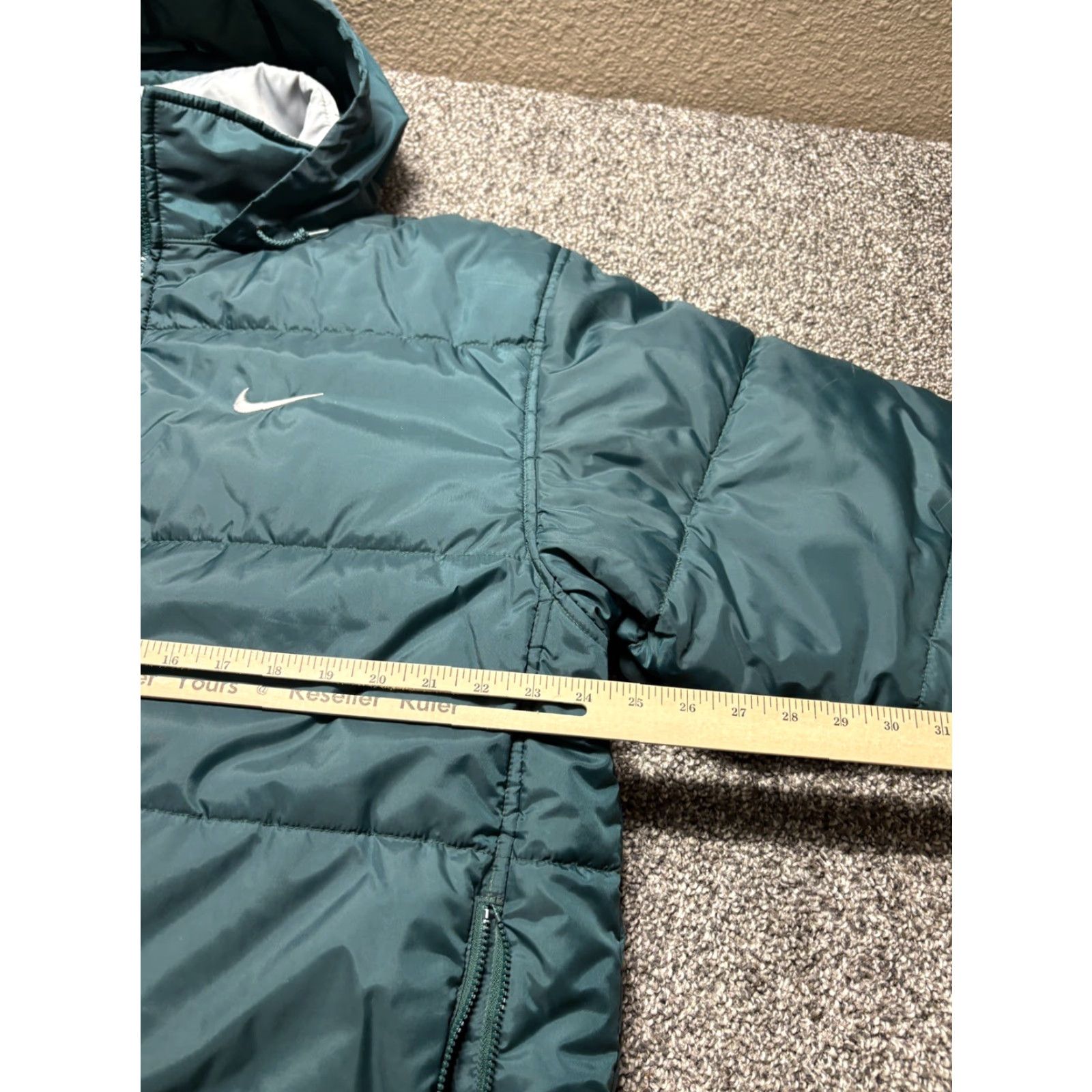 Nike VINTAGE Nike Reversible Puffer Coat Jacket Mens M Green Gray 90s Big Swoosh Size US M / EU 48-50 / 2 - 4 Thumbnail