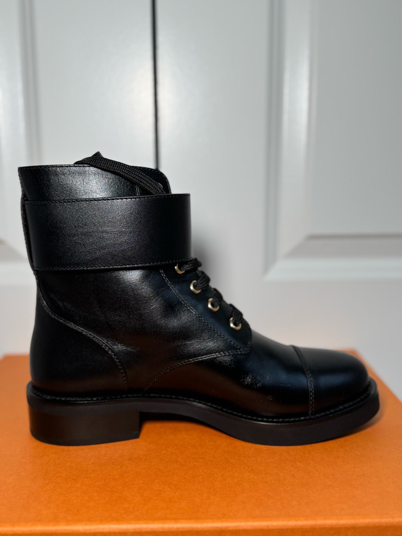 Louis Vuitton Wonderland Ranger Size US 8 / IT 38 - 8 Thumbnail