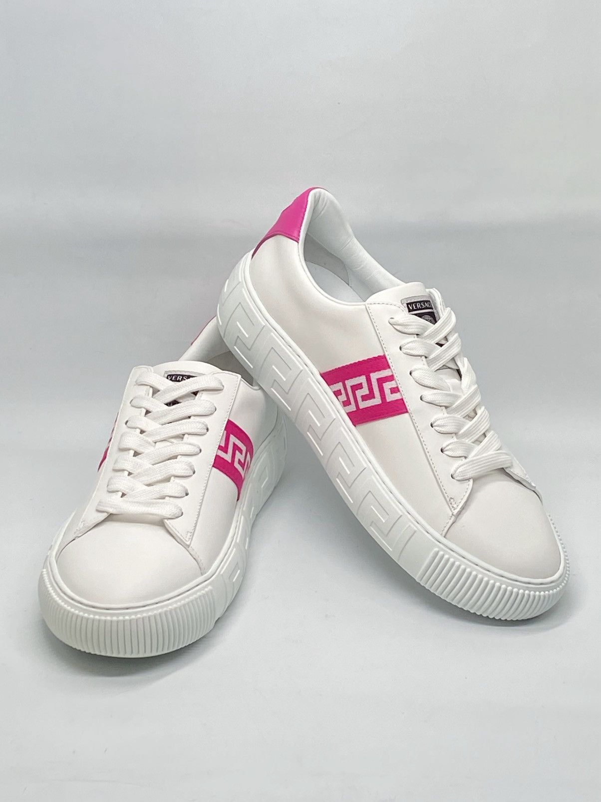 Versace Versace Greca Logo Leather Sneakers size 40 Size US 10 / IT 40 - 11 Thumbnail