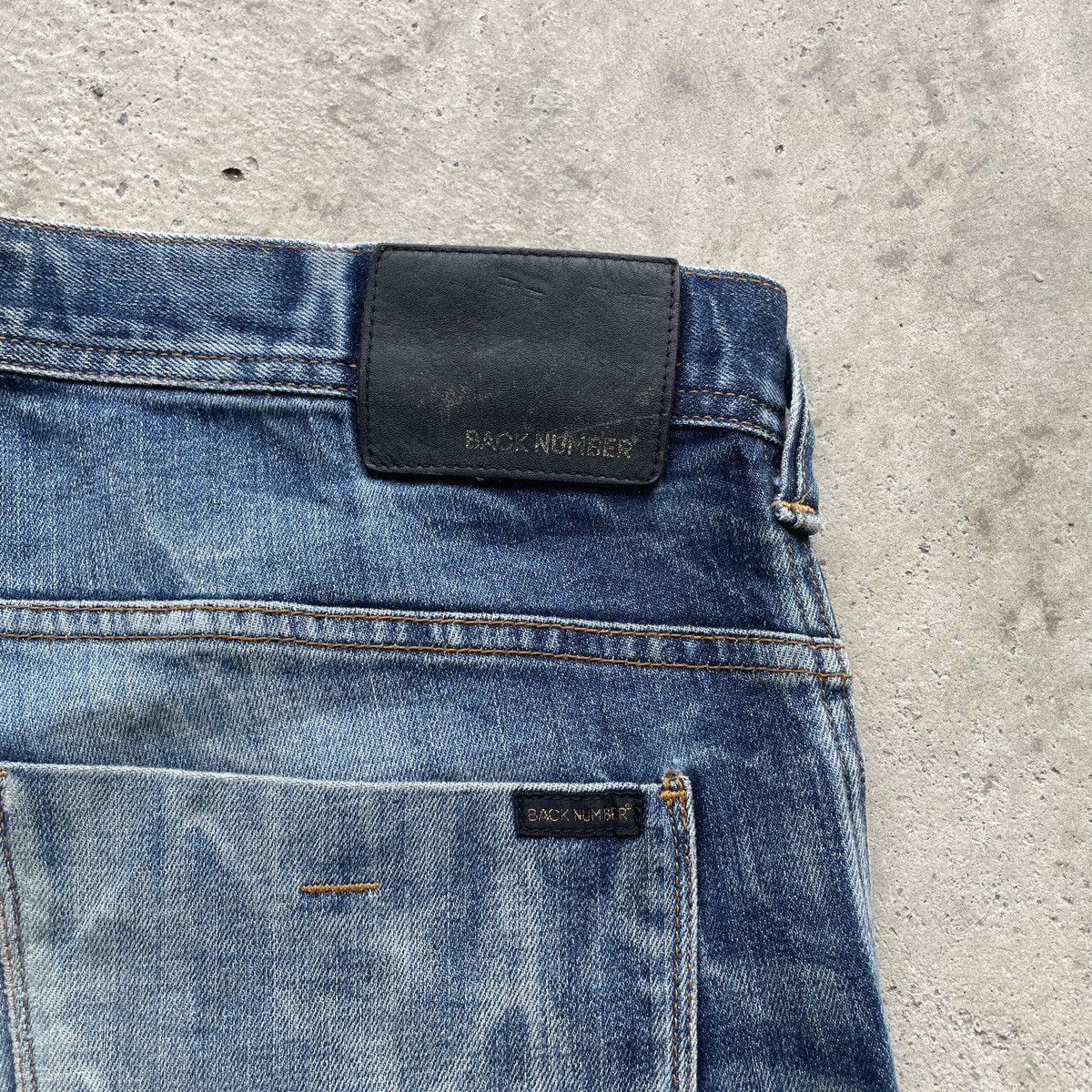 Japanese Brand × Jean × Numbers Vintage Back Number Distressed Faded Jeans Pants Denim W33 Size US 33 - 10 Thumbnail