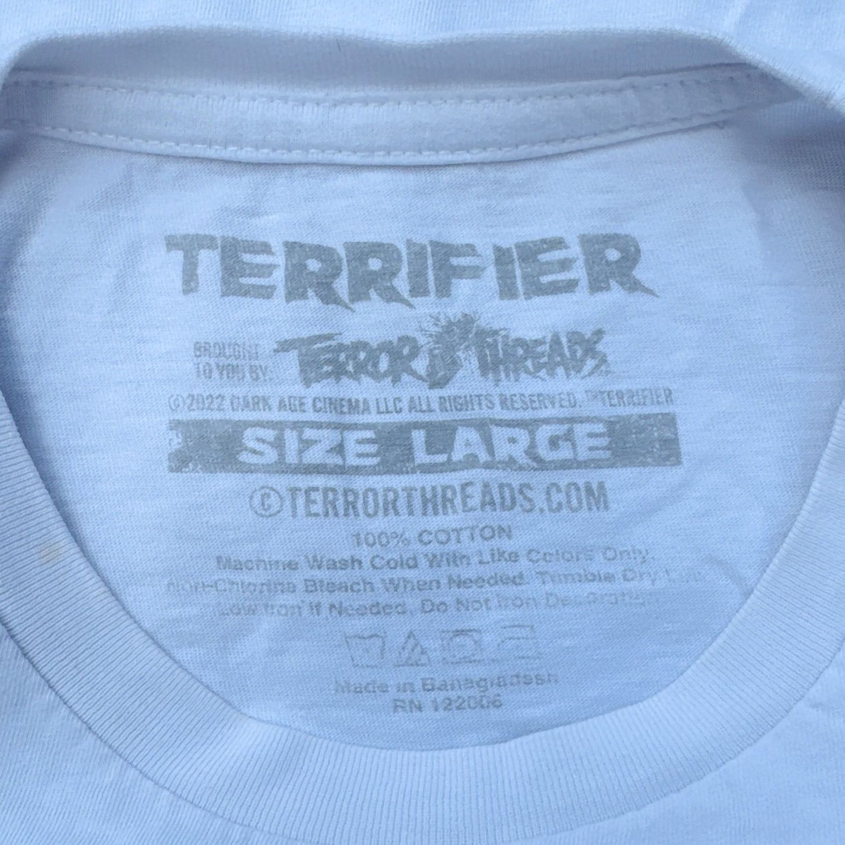 Vintage Terror Threads Terrifier Art The Clown Horror Movie Tee T Shirt White L Art Size US L / EU 52-54 / 3 - 5 Thumbnail