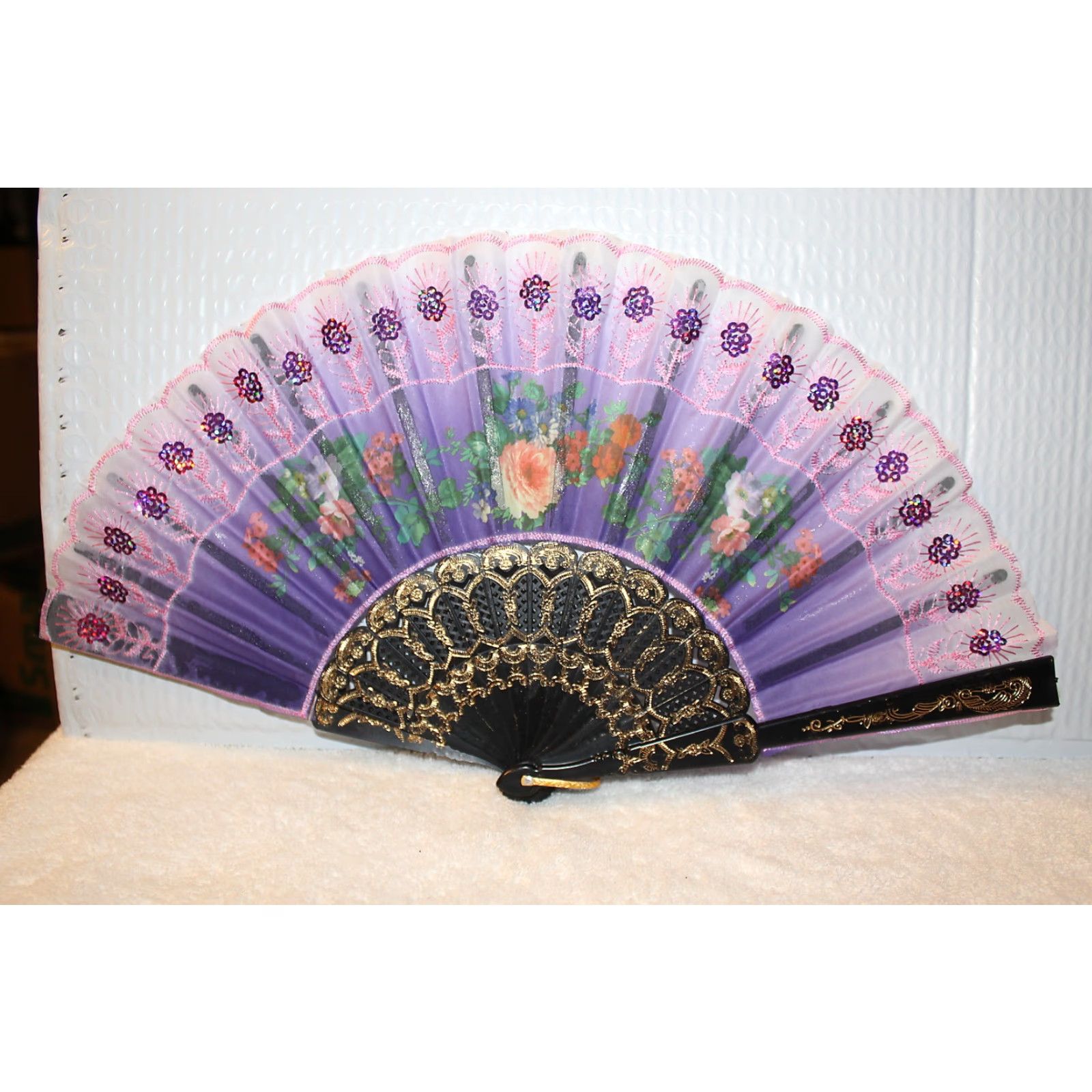 Vintage FAN SMALL HAND FAN WITH FLOWERS FLOWER SEQUINS B9 Mens? Womens? Size ONE SIZE - 2 Thumbnail