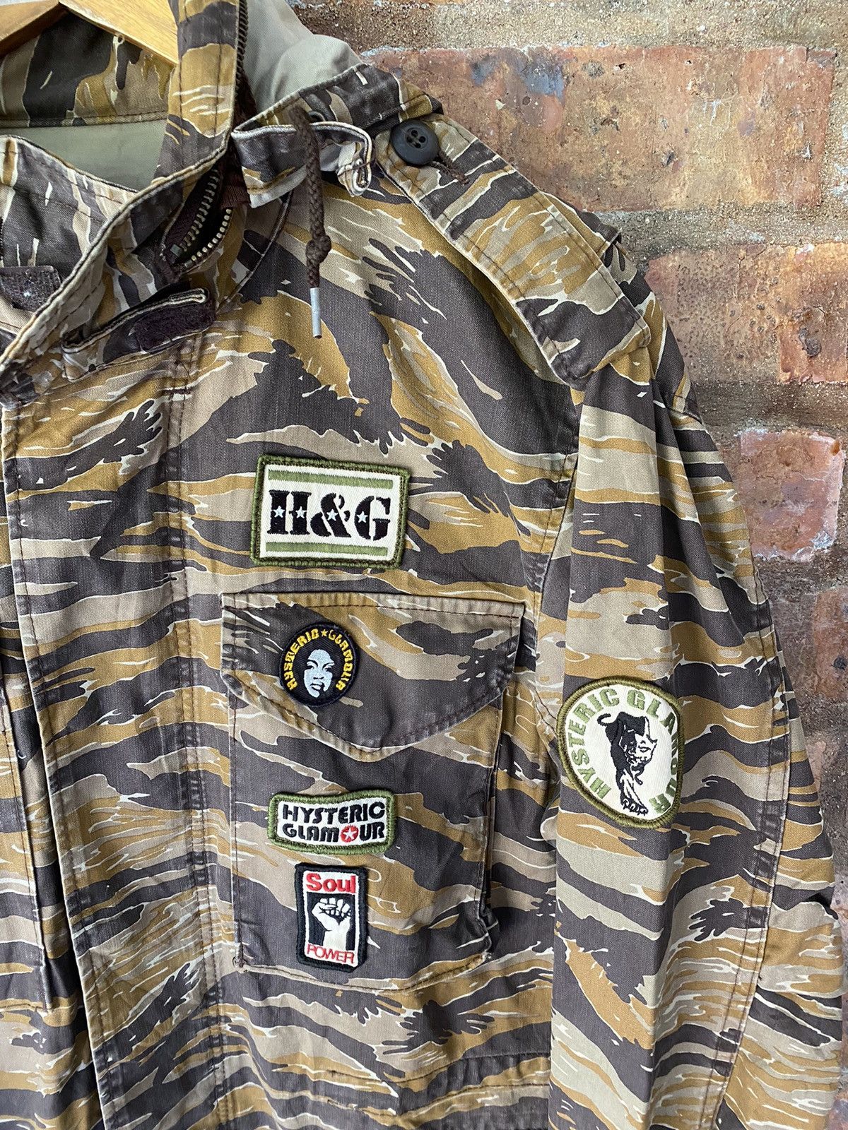 Hysteric Glamour 1990s HG tiger Stripe Patch Camo Military Jacket Size US L / EU 52-54 / 3 - 5 Thumbnail