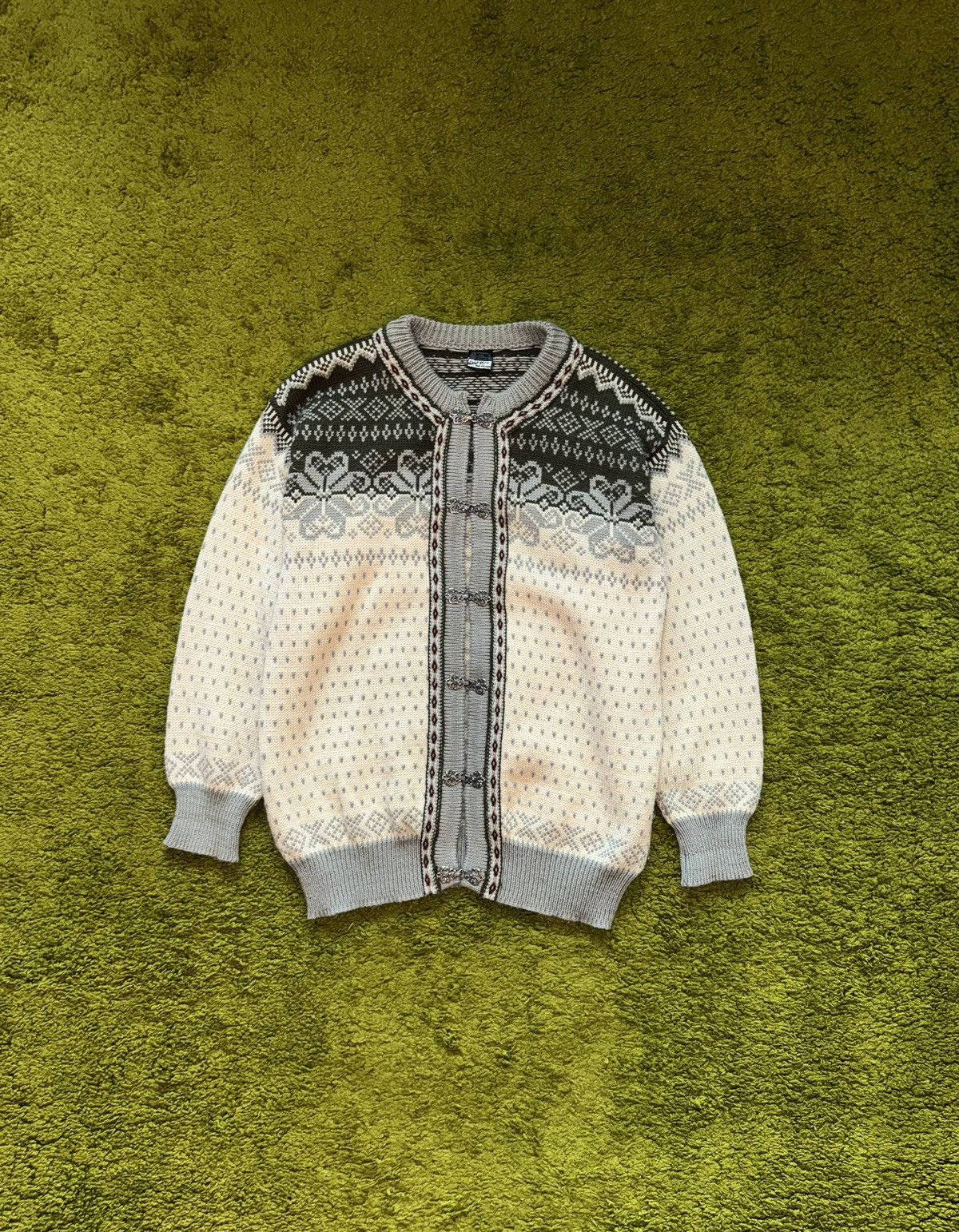 Dale Of Norway Dale of Norway 1990s vintage 100% wool cardigan sweater Size US L / EU 52-54 / 3 - 1 Thumbnail