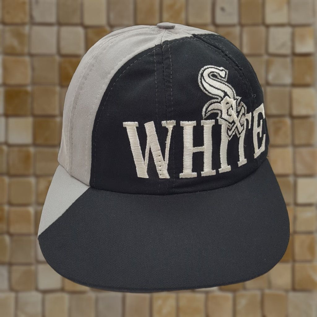 MLB VINTAGE 90s Chicago White Sox The Game Snapback Hat Adjustable Black Baseball Cap MLB Mens Size ONE SIZE - 1 Thumbnail