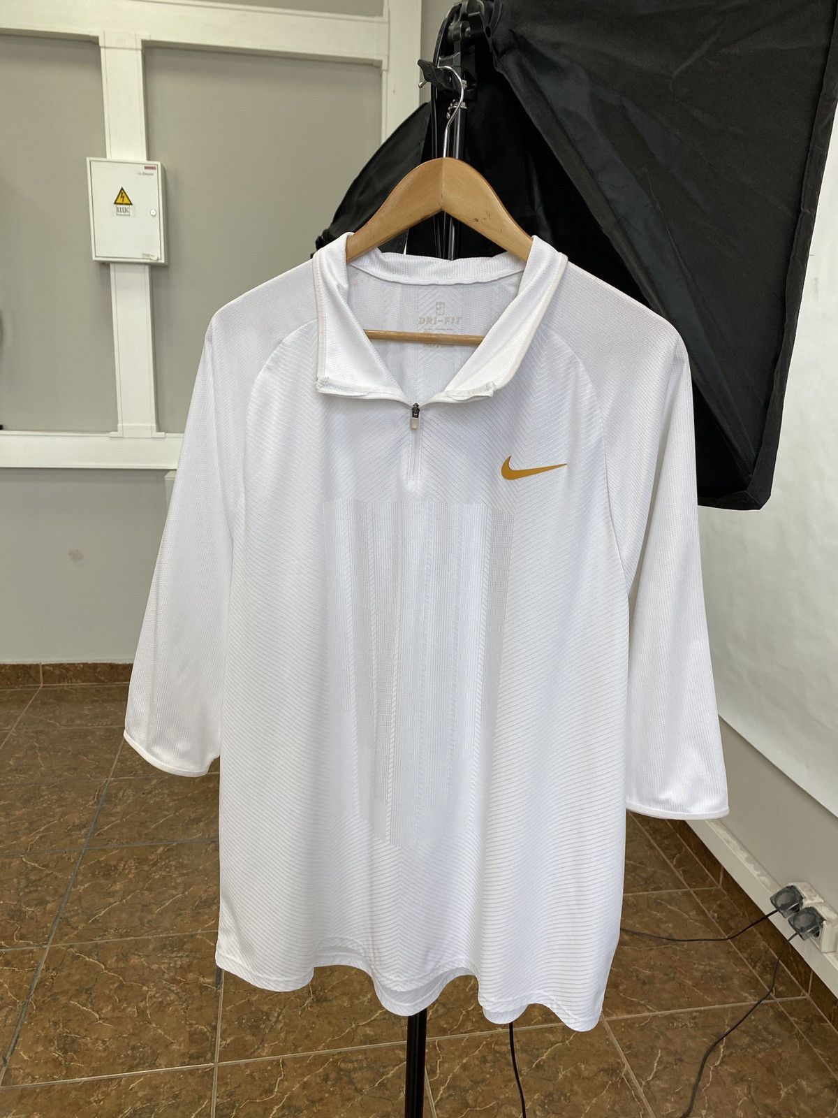 Nike 🎾🇺🇸 Y2K Nike Challenge Court Tennis 3/4 Sleeve T-Shirt Size US L / EU 52-54 / 3 - 1 Thumbnail